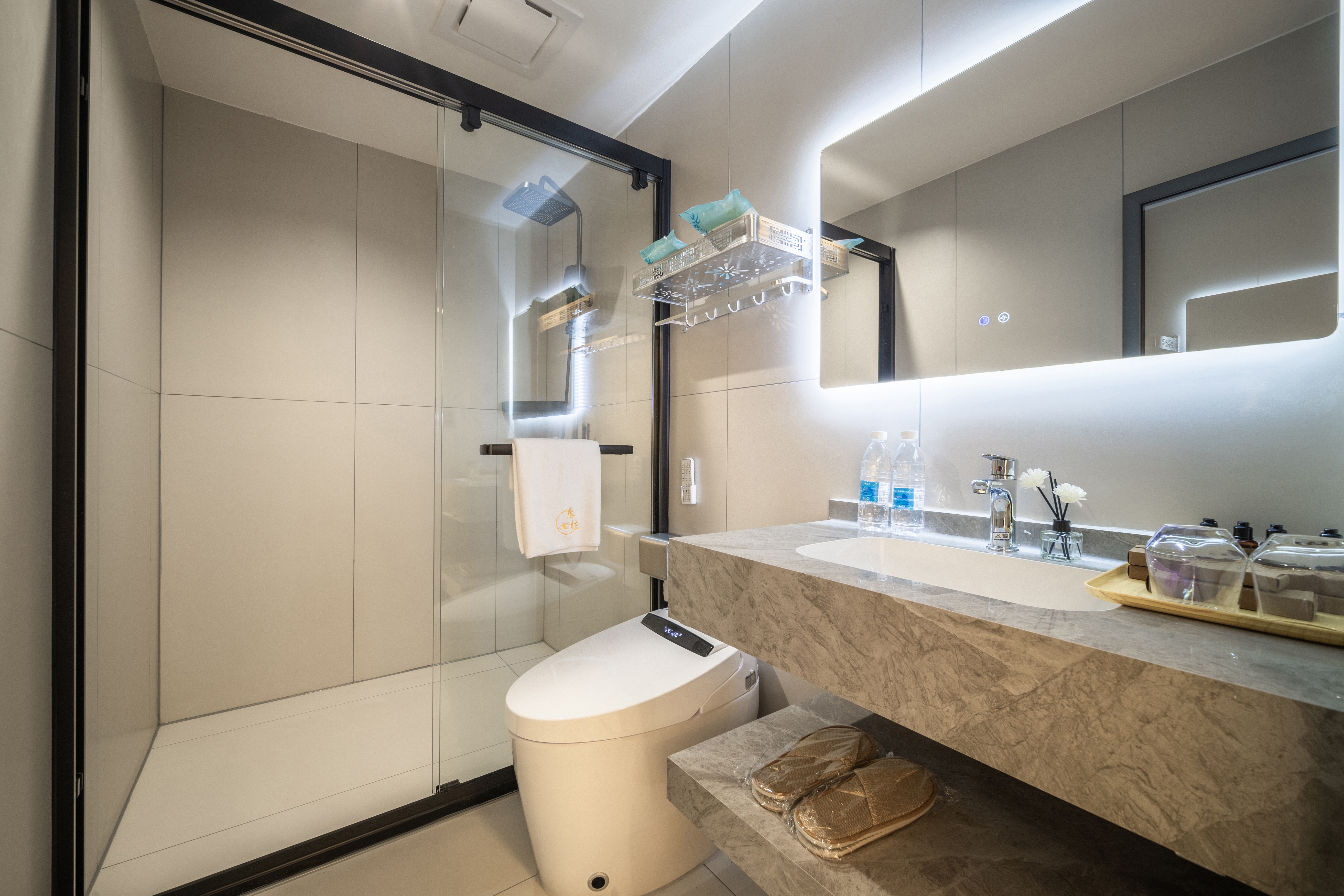 Yi An Comfort Twin Room