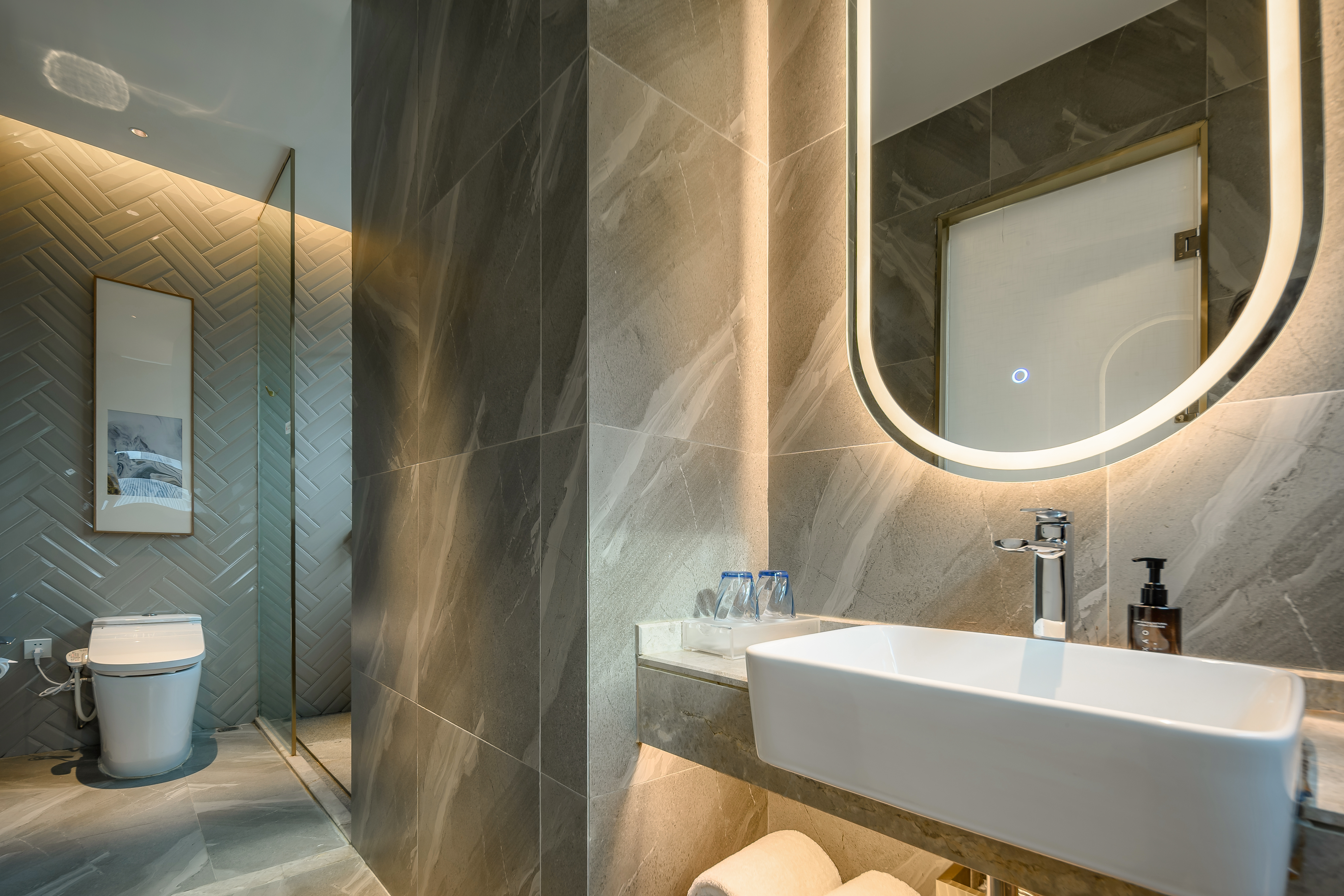 行政大床房【舒适浴袍+落地窗+安睡床品】