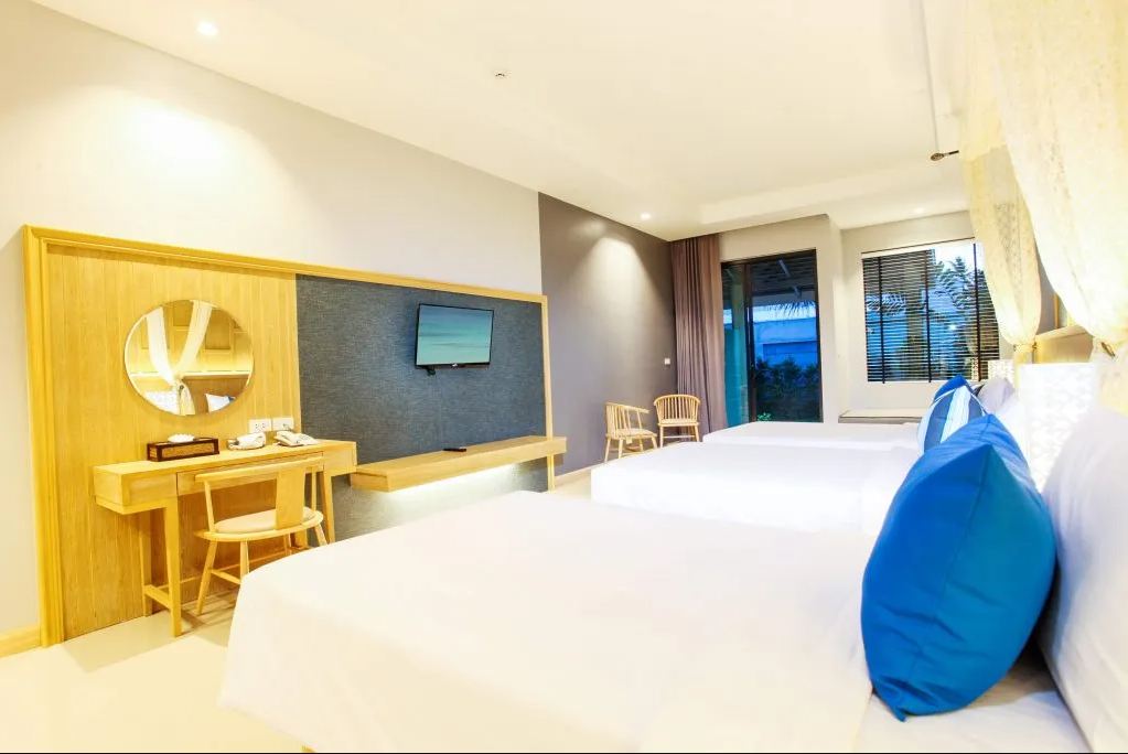 家庭房（直通泳池）