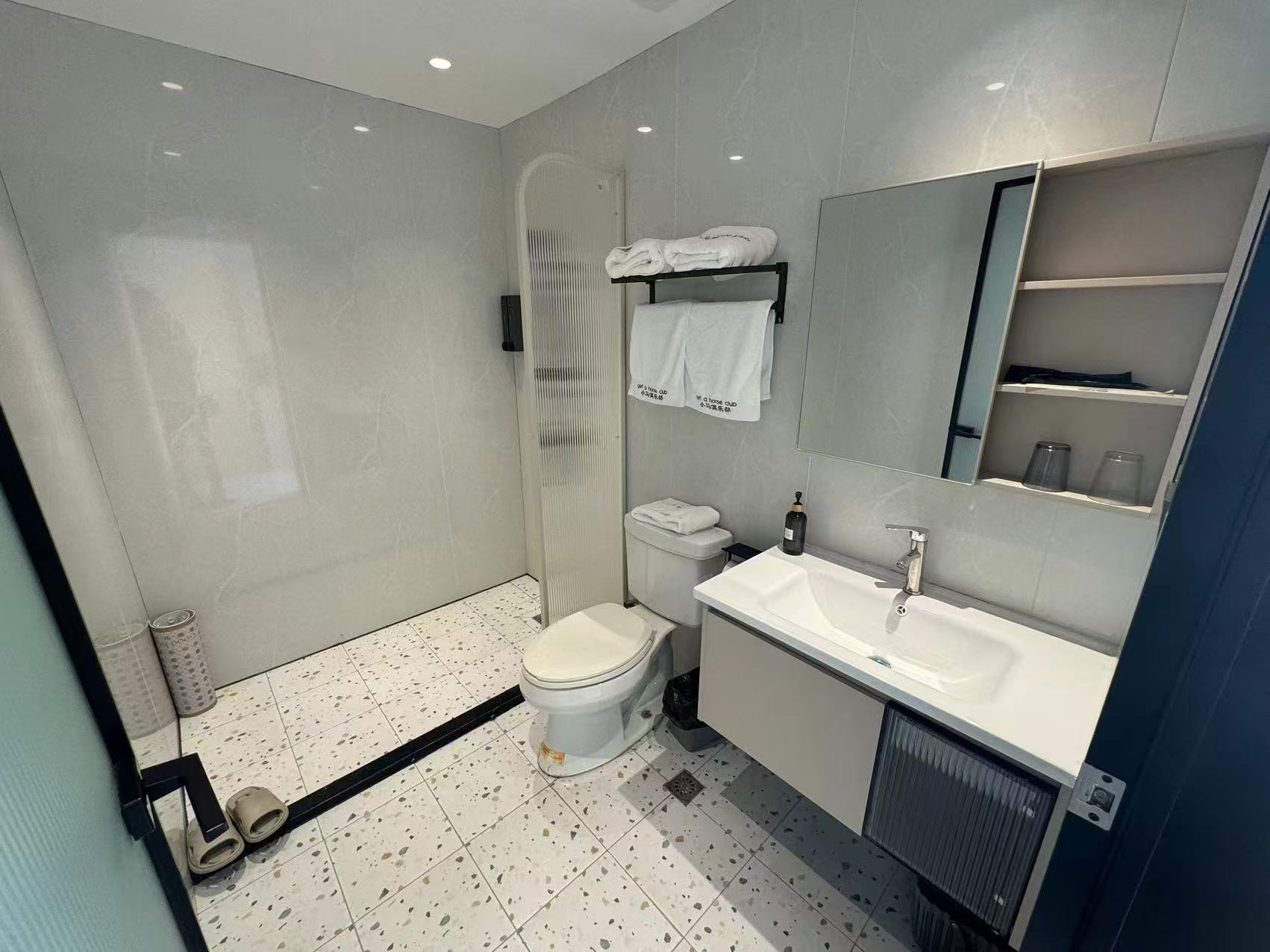 庭院舒适双床房