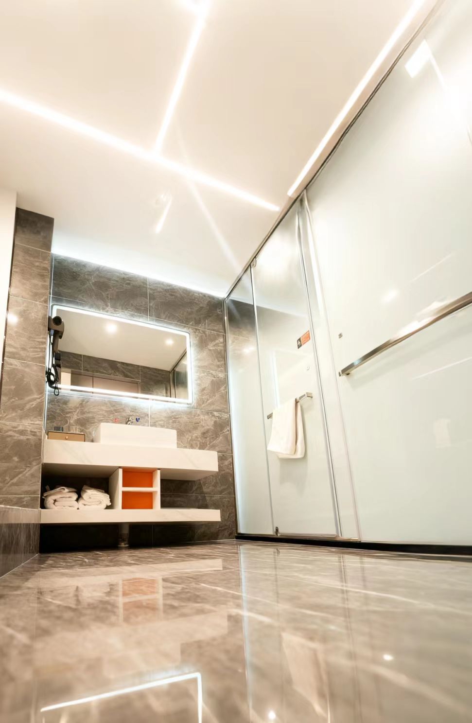 极境.山水云邸全景豪华观影家庭房【地暖】