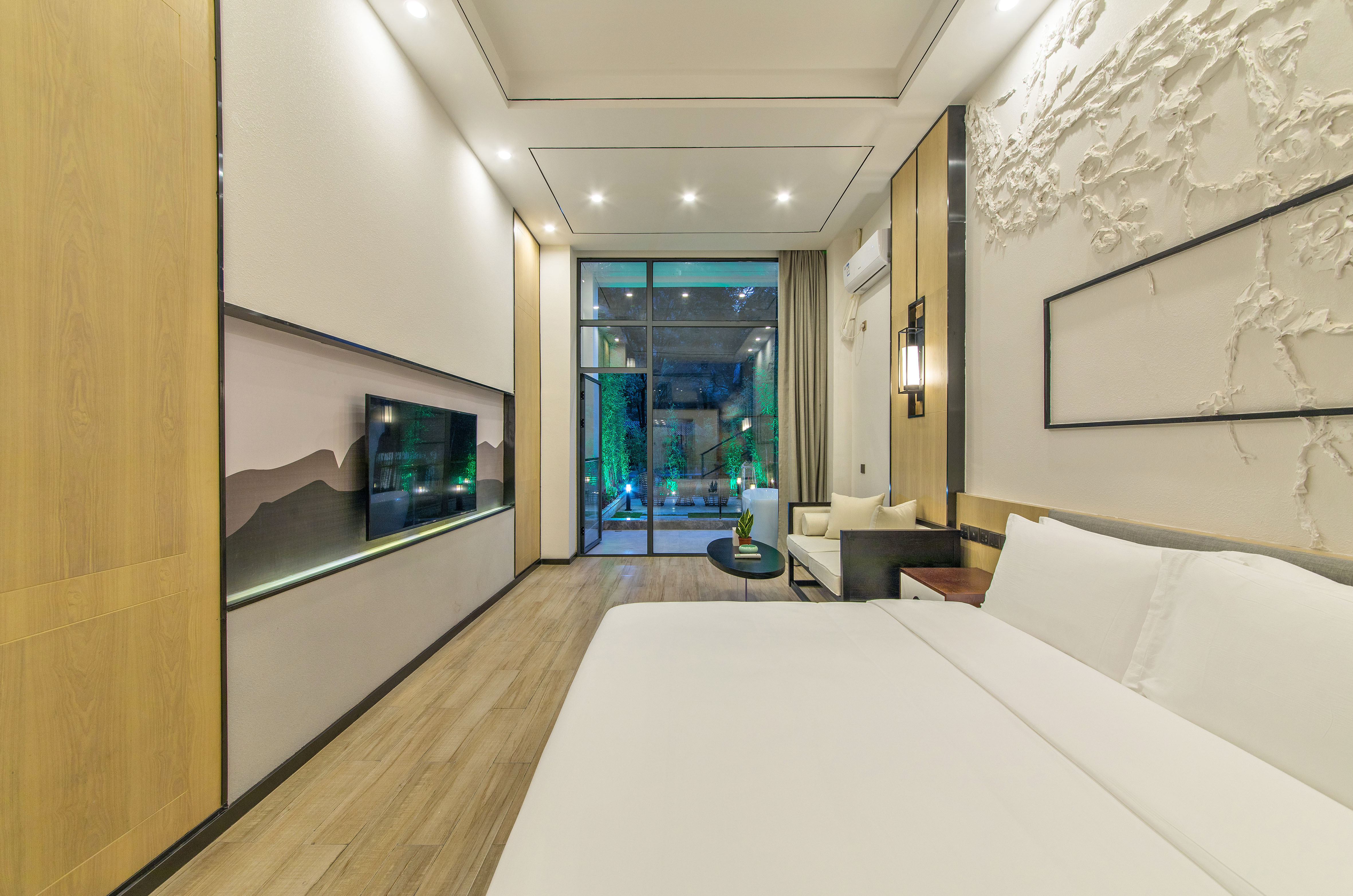 Courtyard Duplex Room With Private Garden, Two Bedrooms And Outdoor Tub