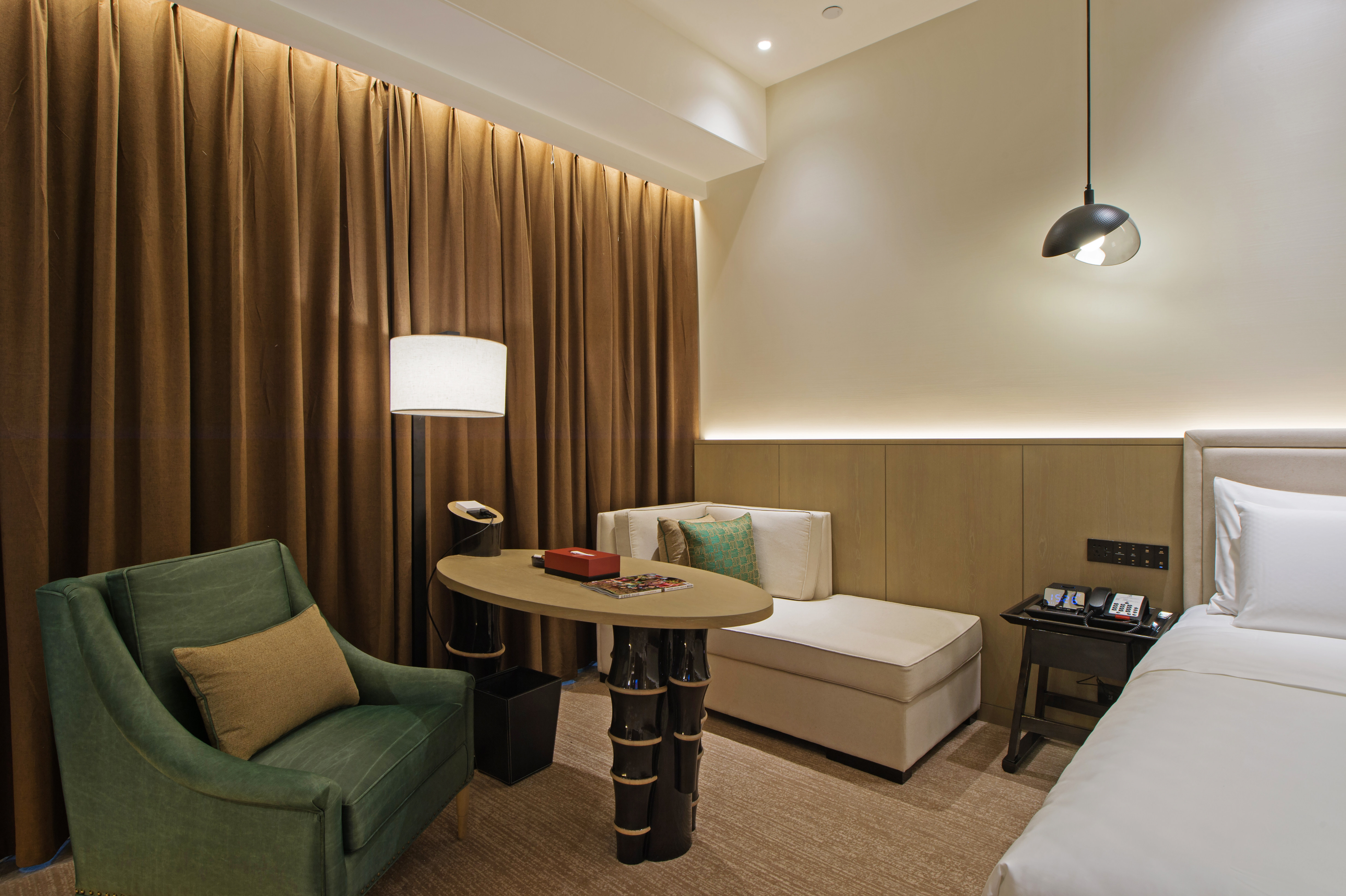 贵宾楼|悠然大床房（Mini吧+英国轻奢床垫+电视投屏）