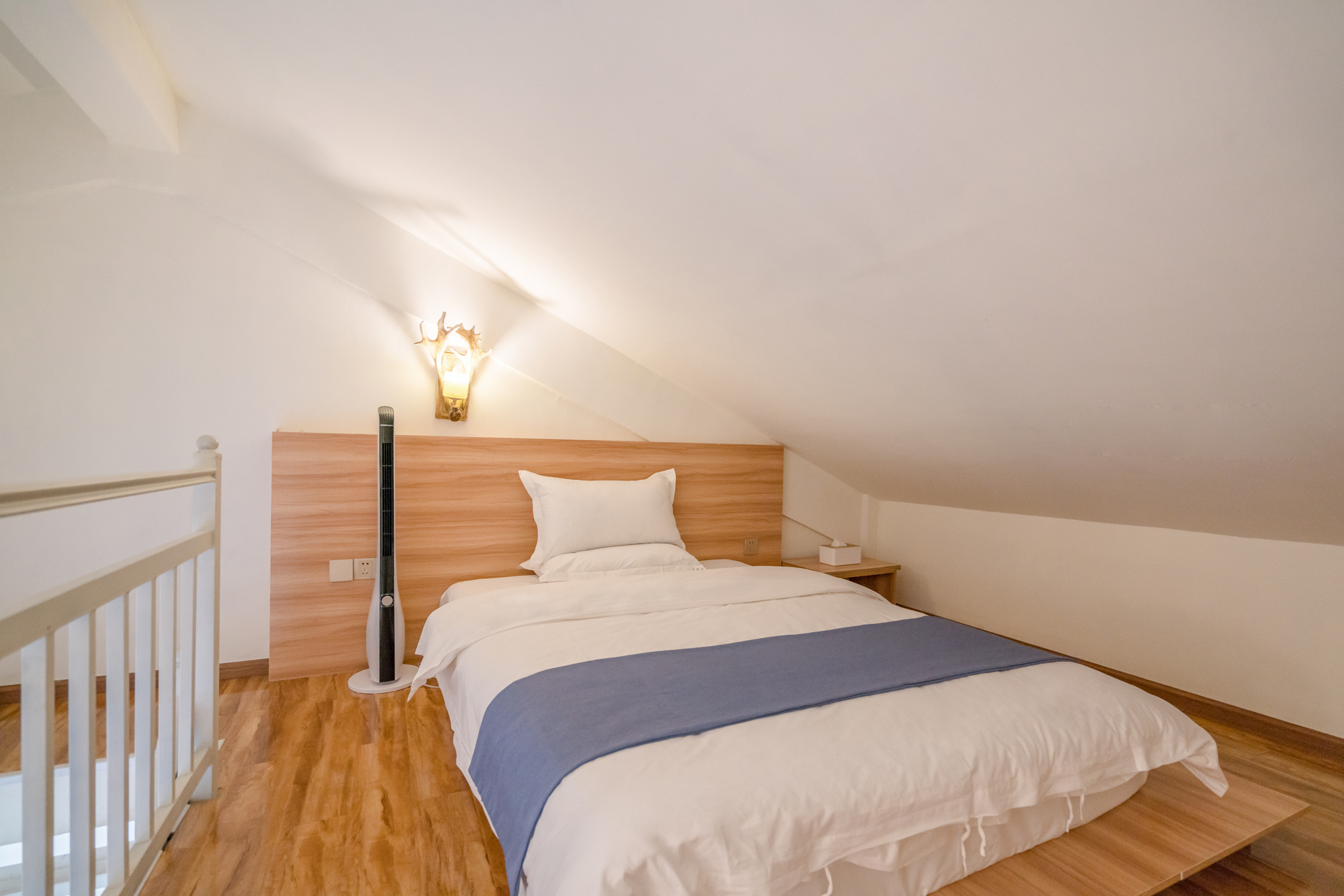 阳光田园跃层家庭房