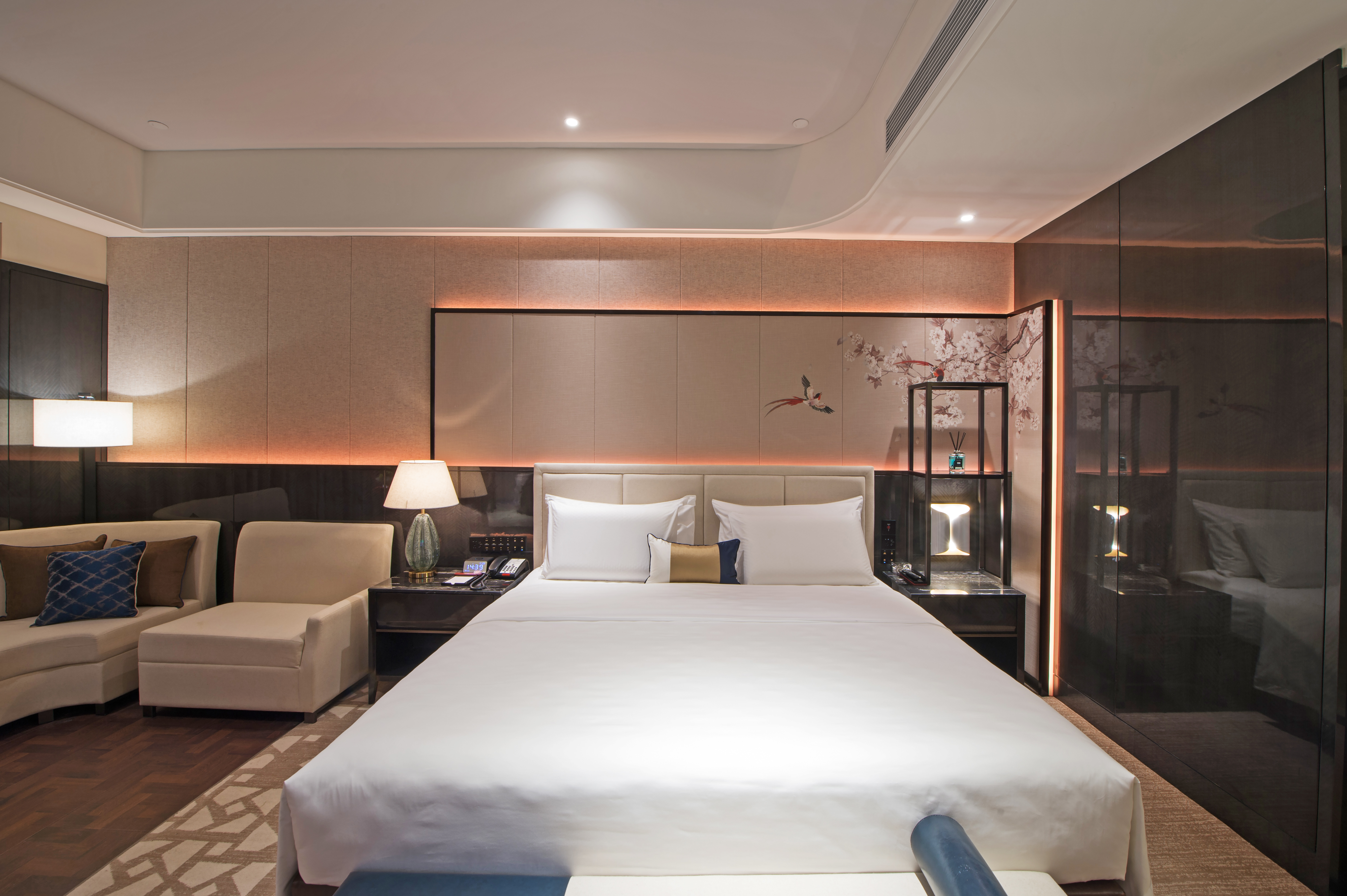 贵宾楼|观想大床房（Mini吧+英国轻奢床垫+电视投屏）