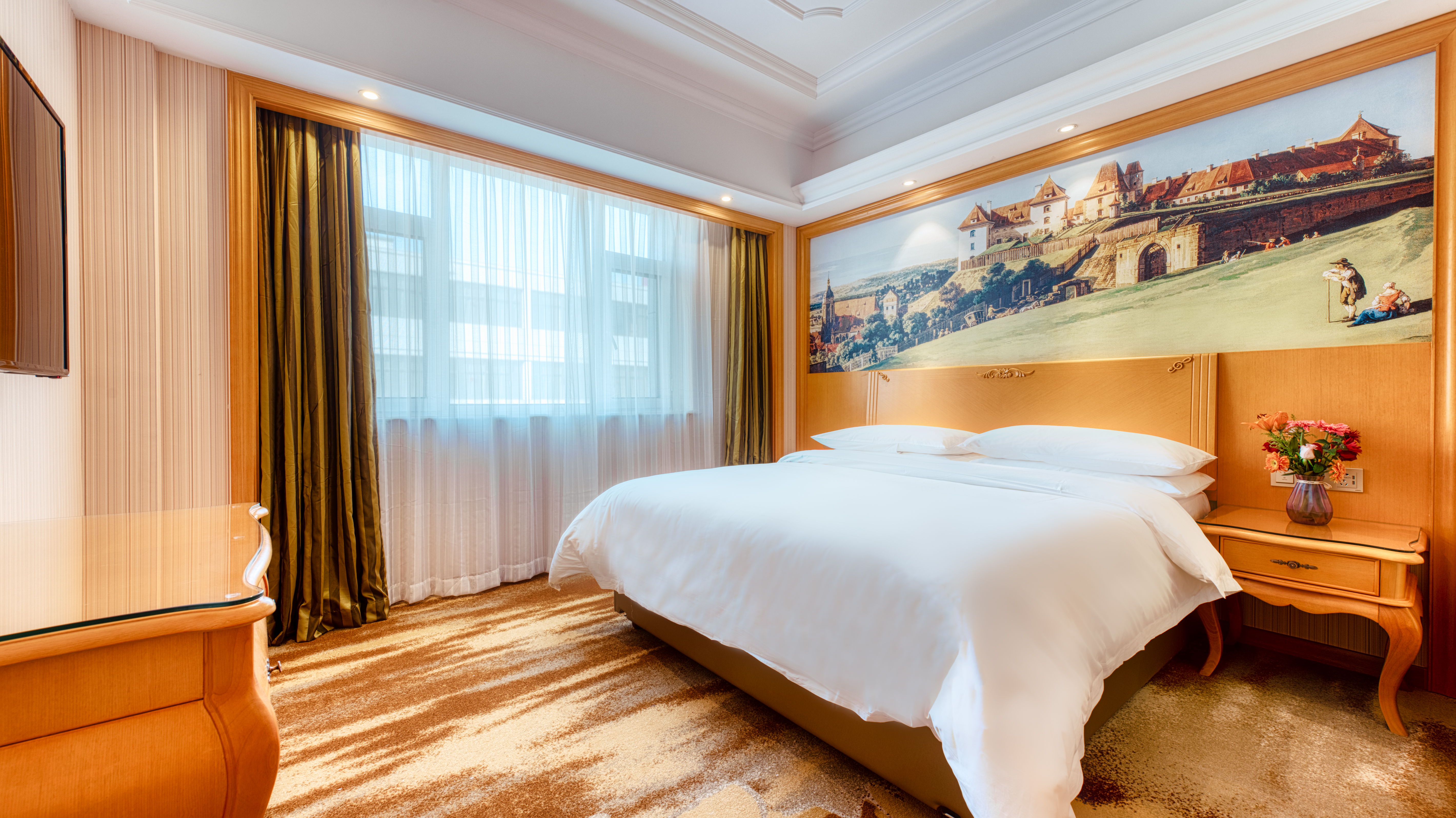 行政套房（康莱斯床垫+鹅绒枕）