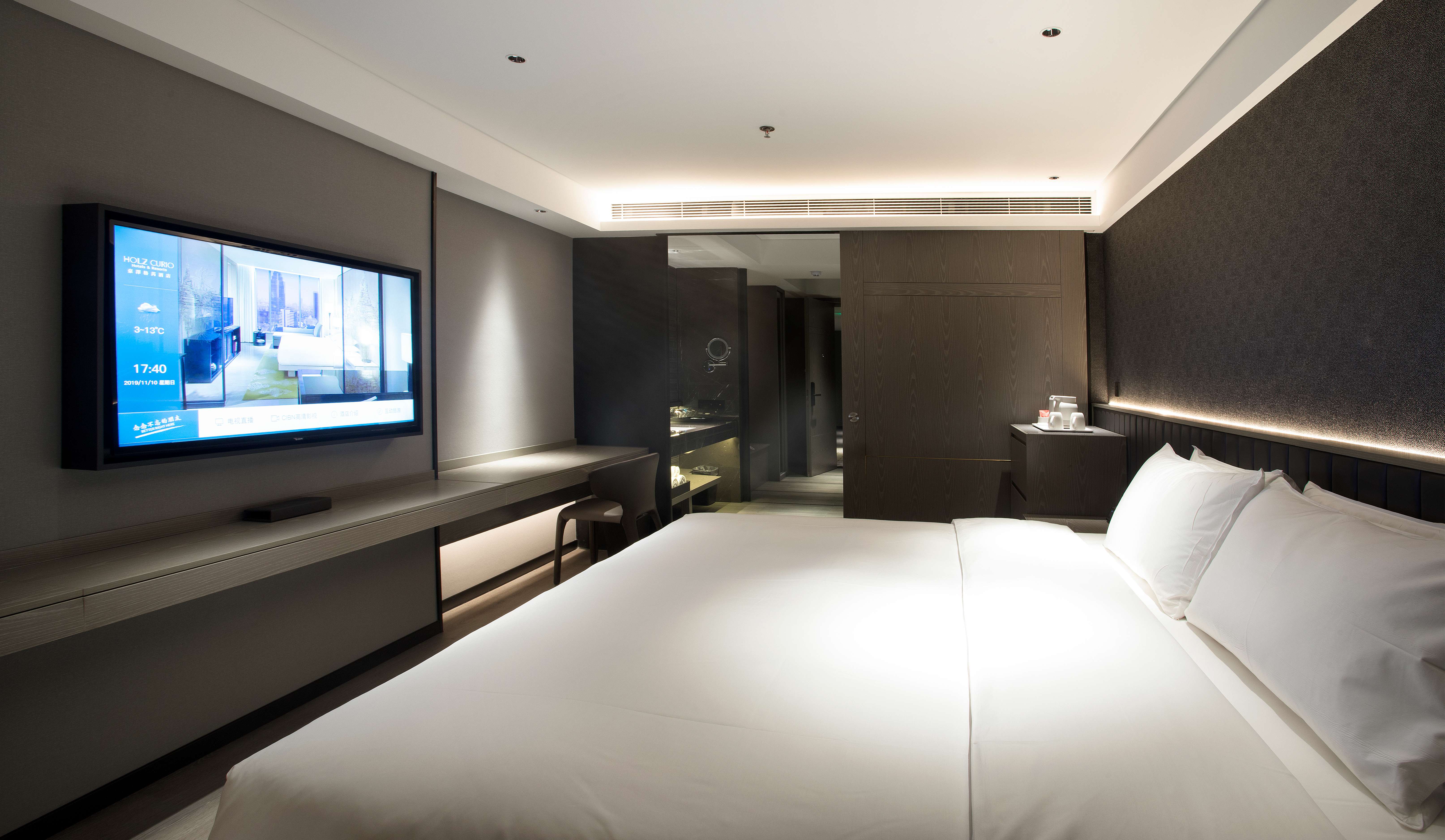 Guestroom (Double Bed) (Bathtub)