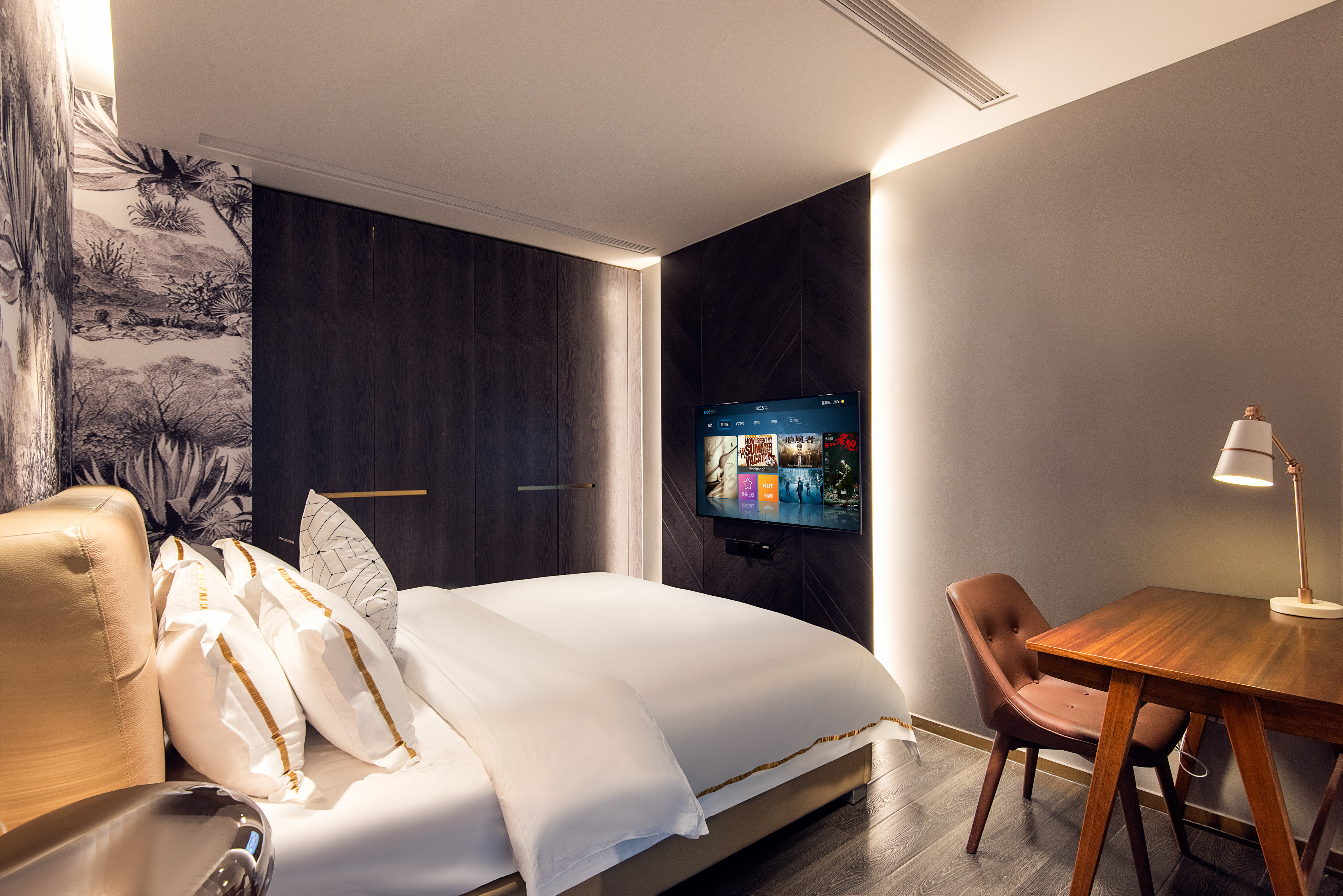 尊享双卧套房（洗衣机+熨衣设备+咖 啡机）