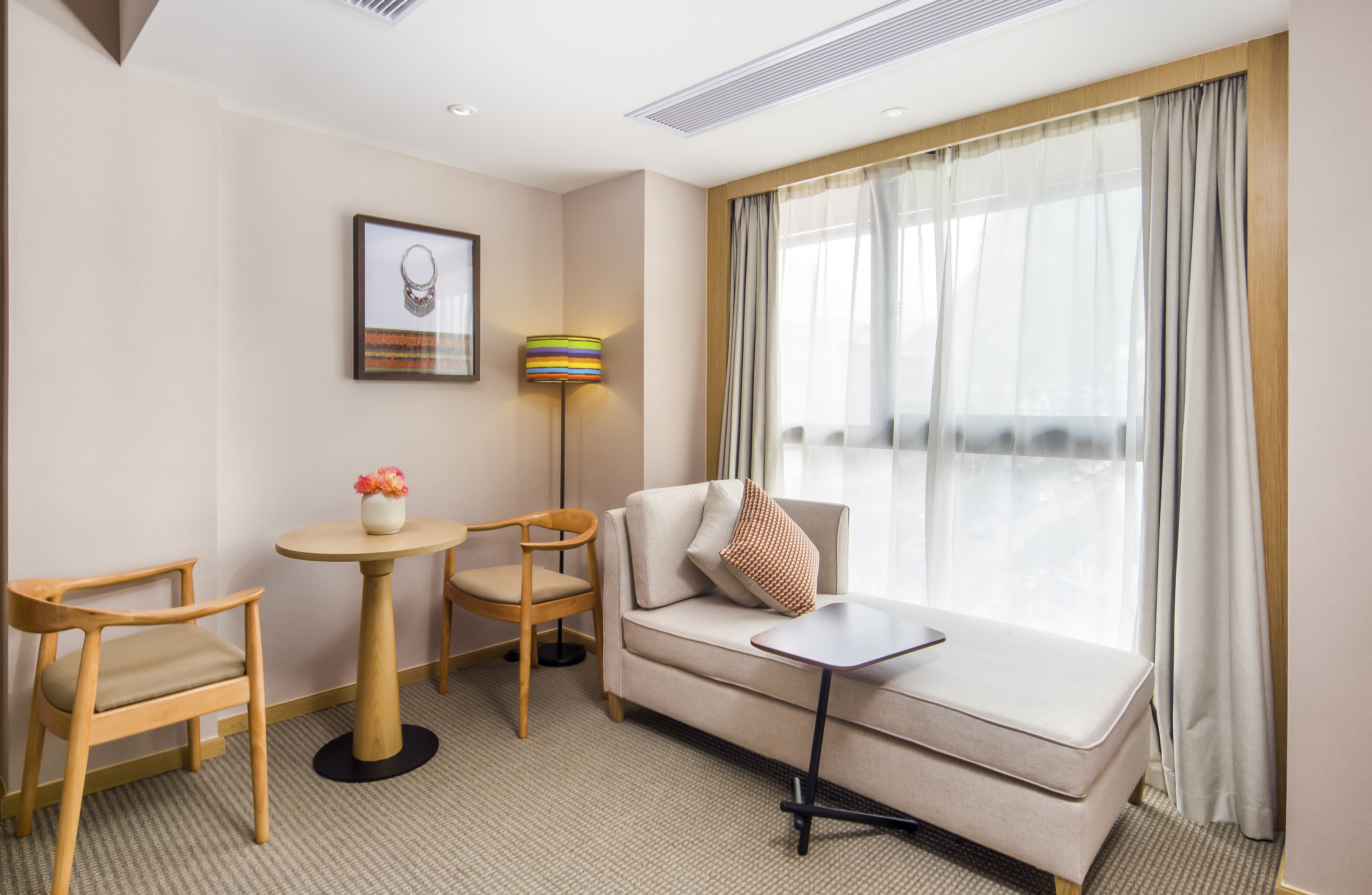 夕沐暖阳大床房