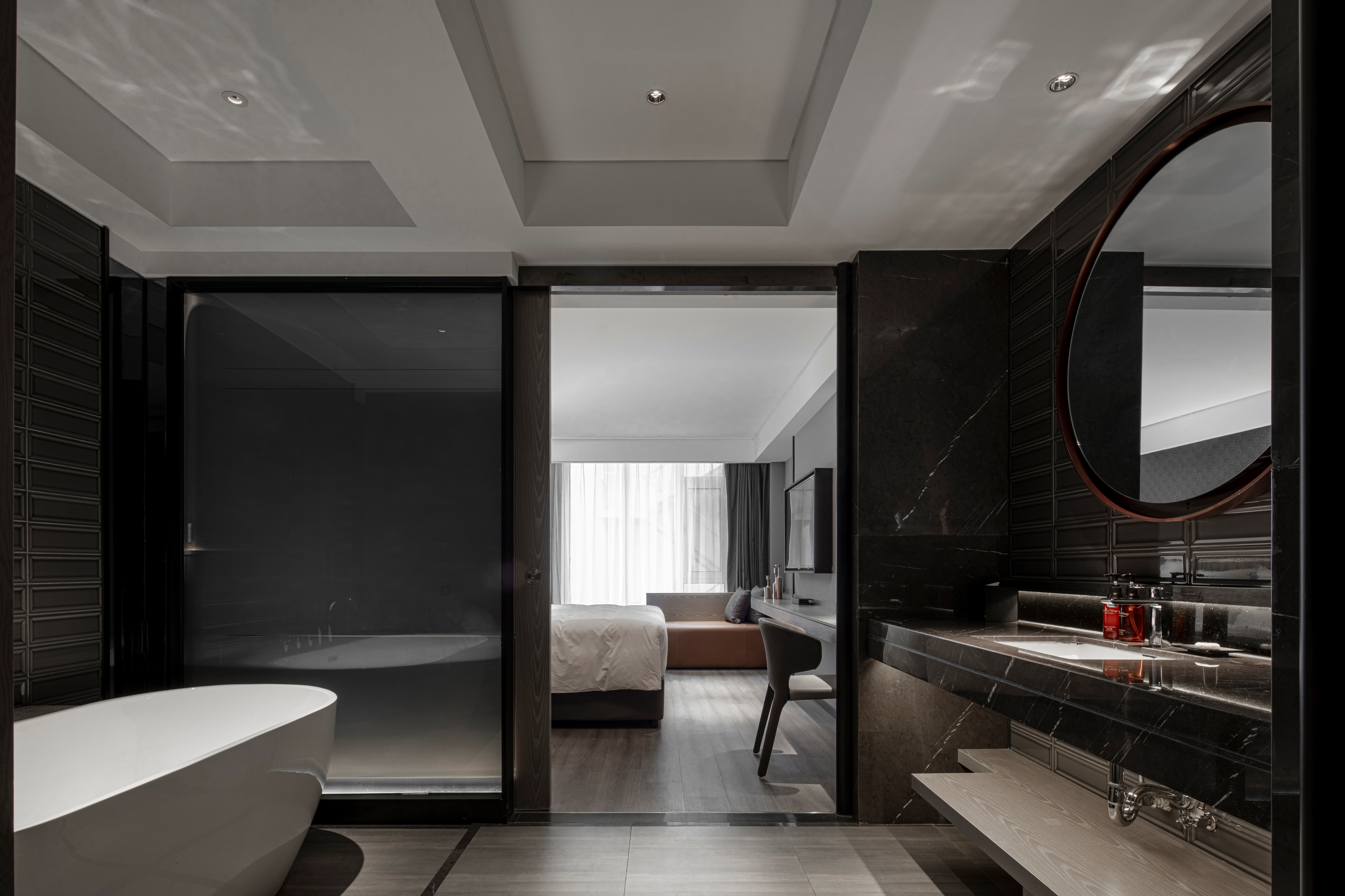 Guestroom (Double Bed) (Bathtub)