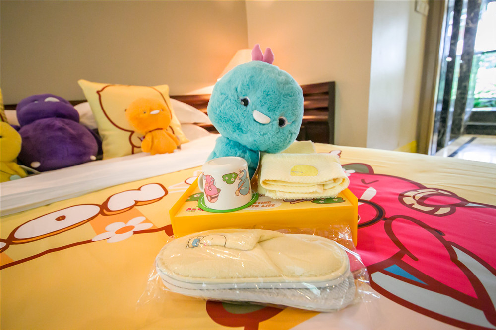 酷芽小鸡彩虹别墅套房A