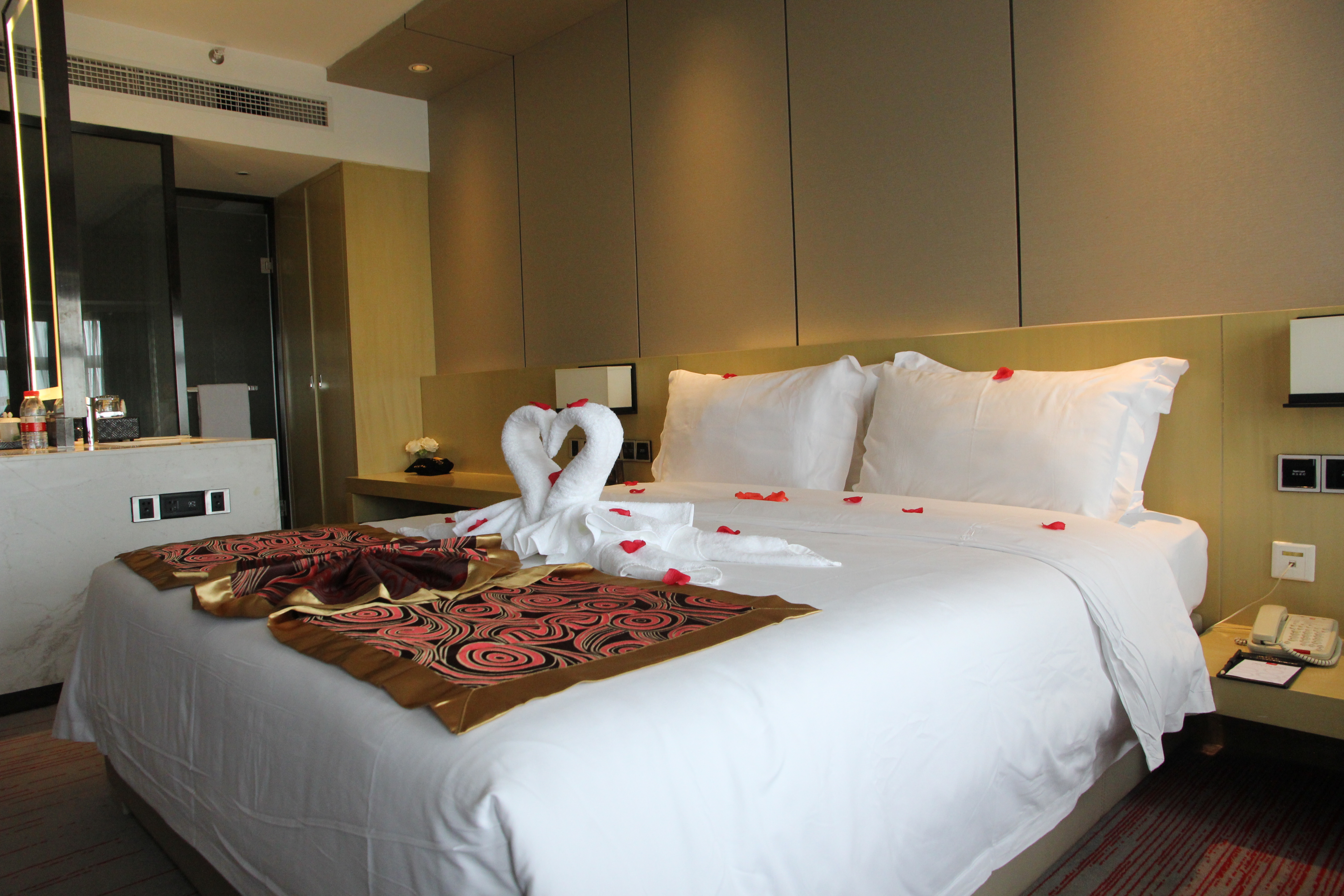 Superior Double Bed Room (Comfort Space + Peaceful Sleep)