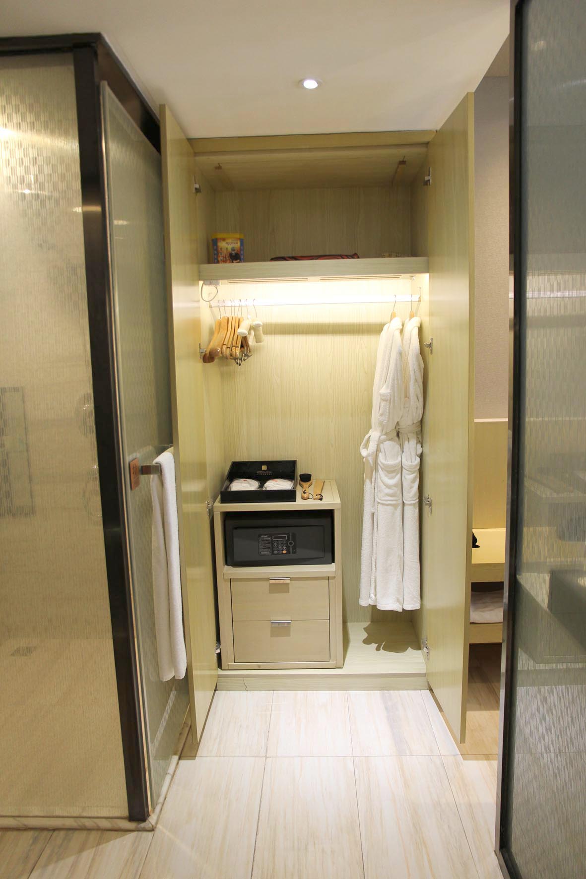 Superior Double Bed Room (Comfort Space + Peaceful Sleep)