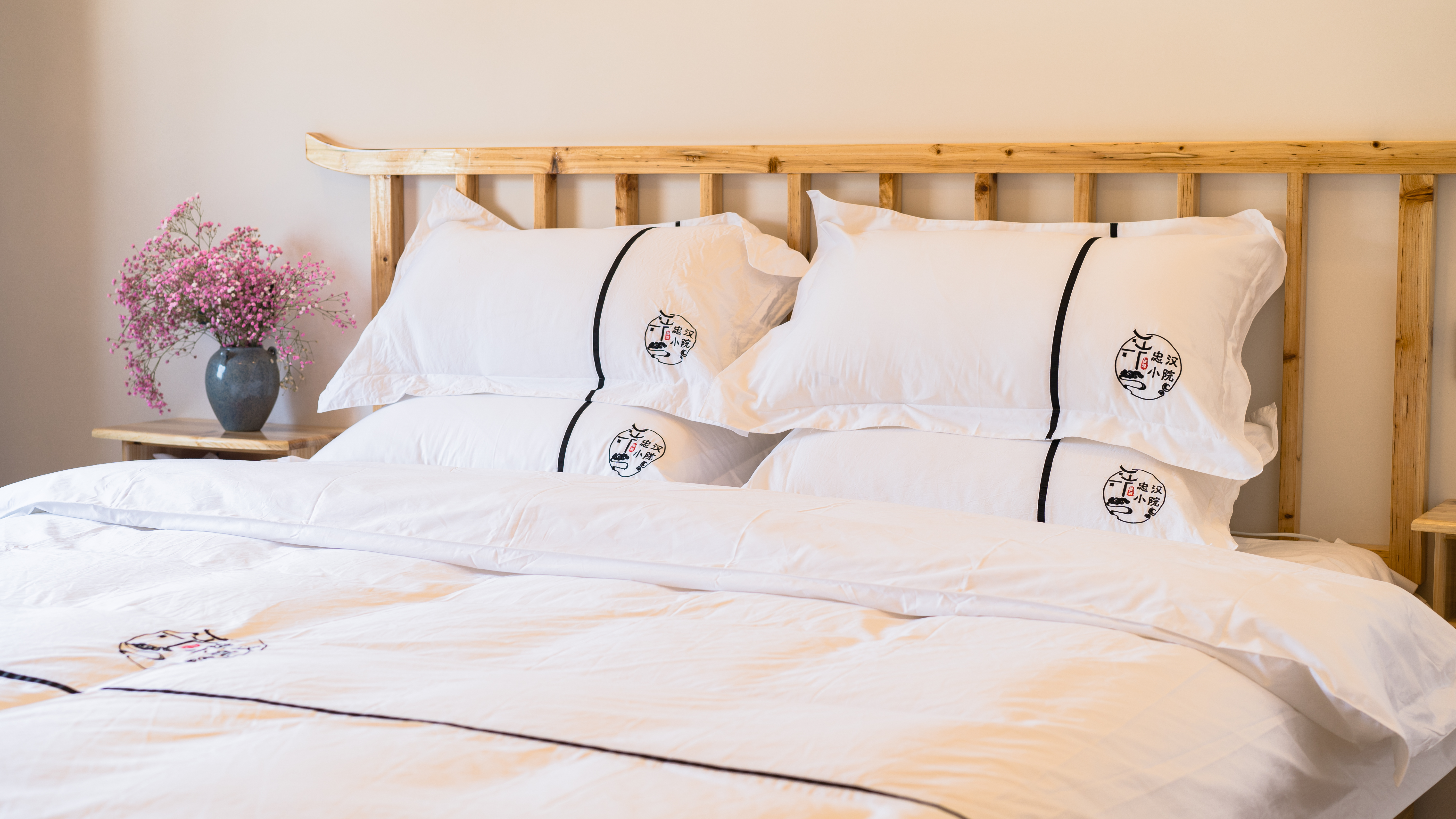 Livable Comfort Double Bed Room