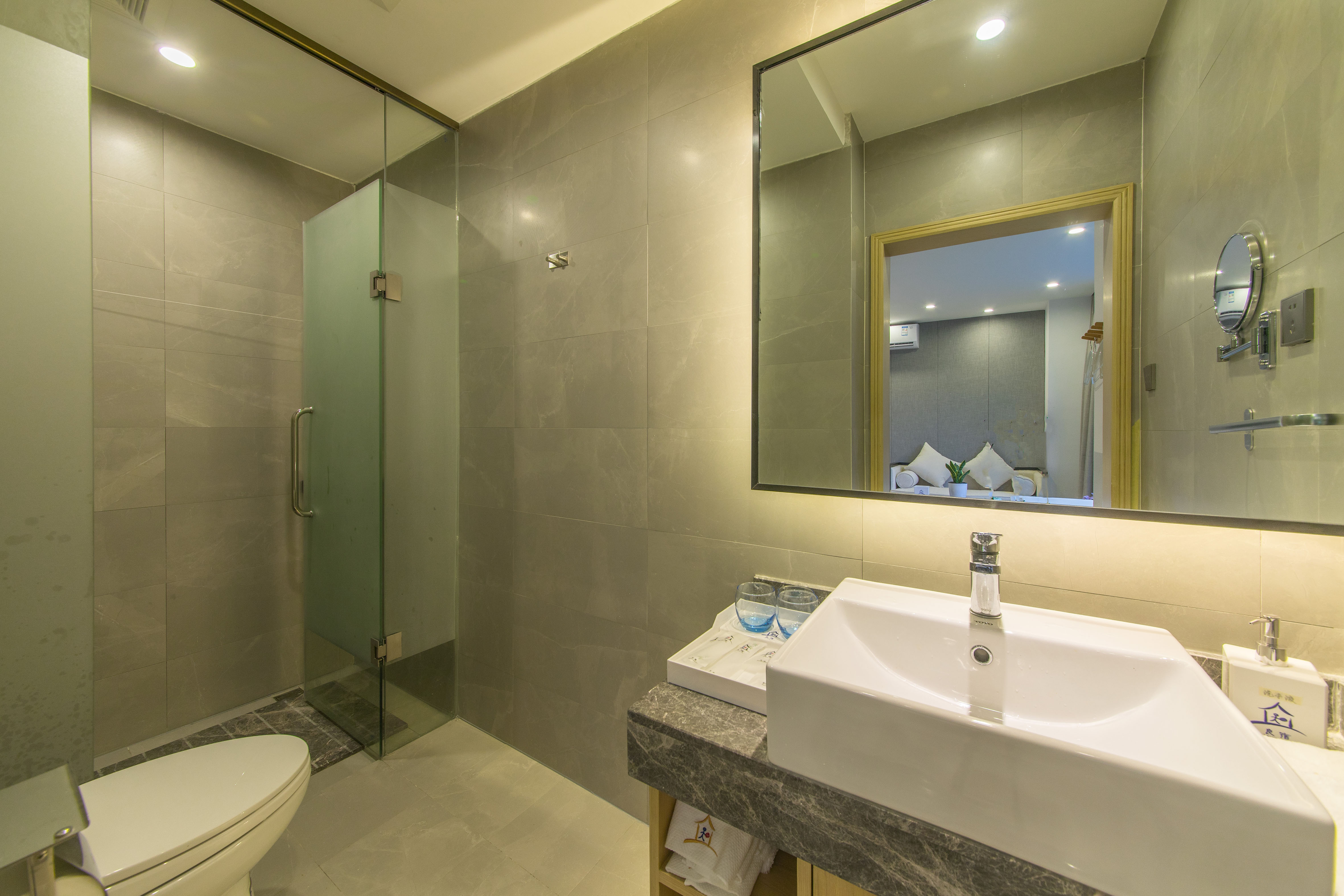 Countryside Impression Family Room With Japanese-Style Tatami Large&Small Beds And Tub