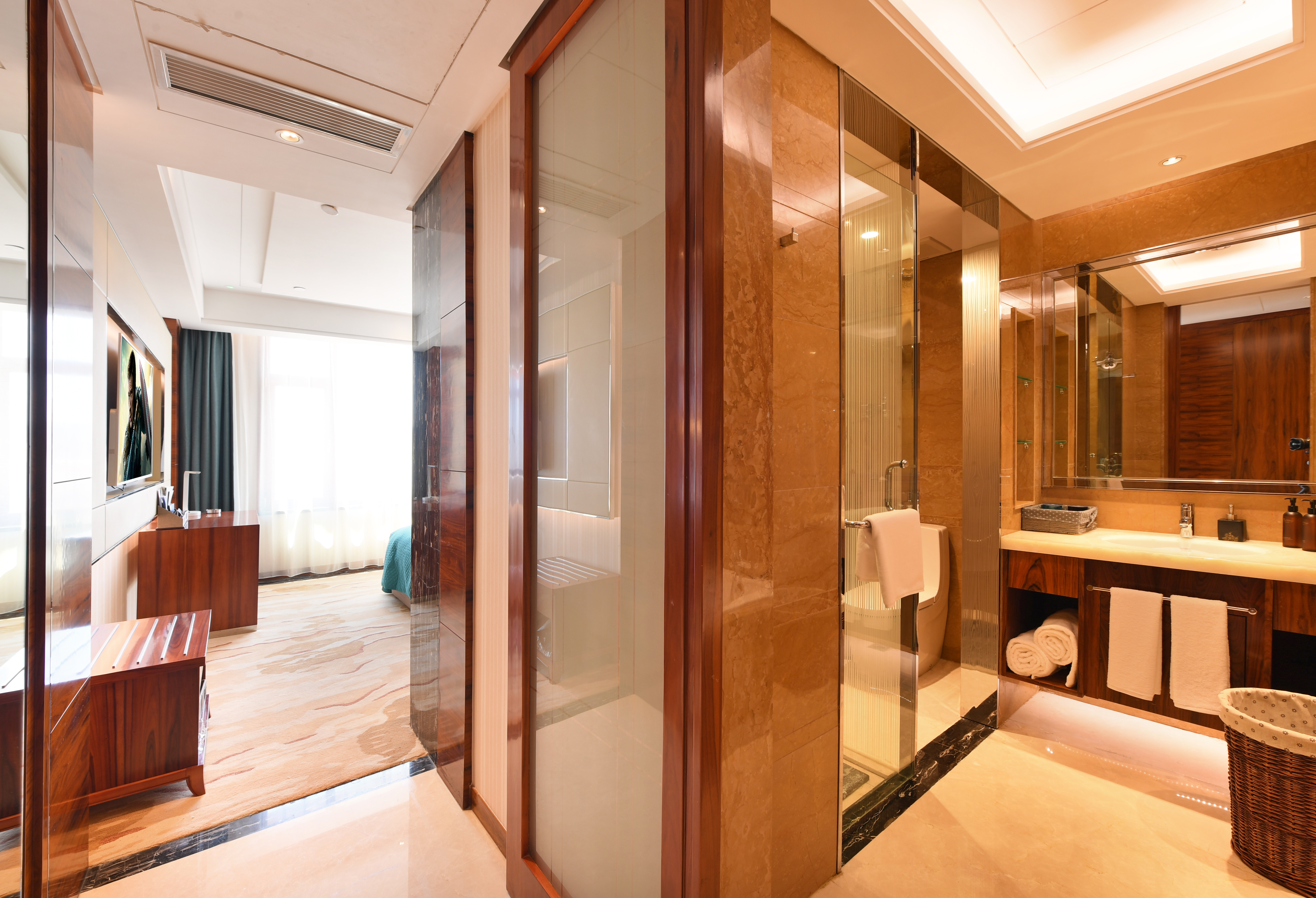 Li Hao Double Bed Room