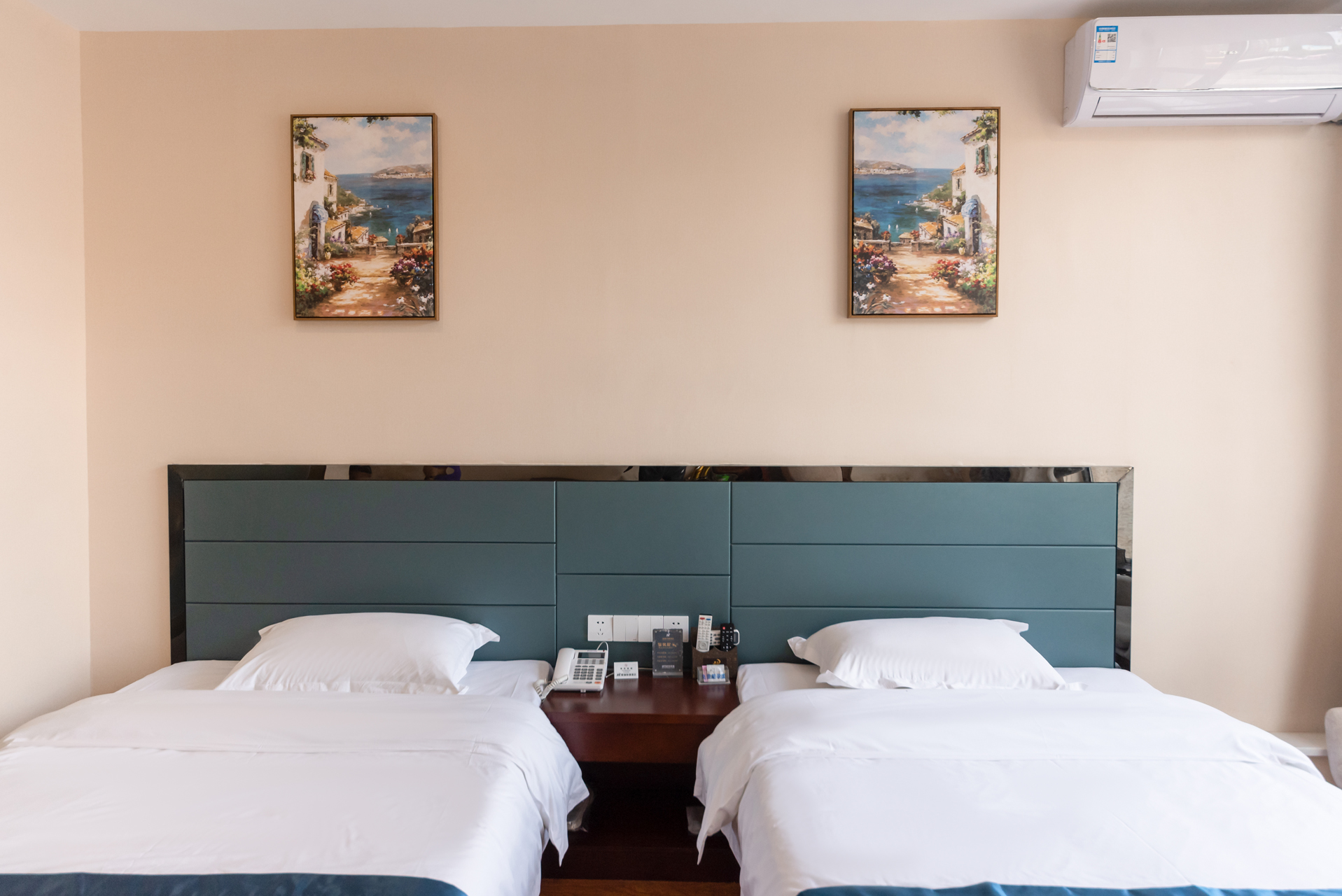 Zigong Hengrui Express Hotel (Zigong Vocational College Branch) Deluxe Room (2 beds)