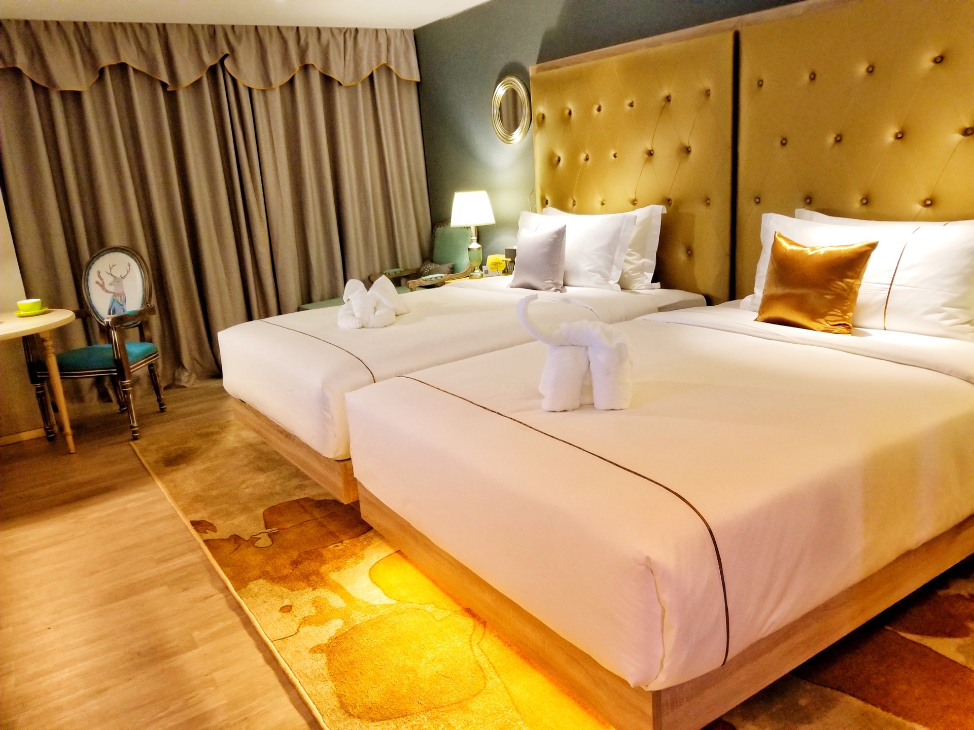 轻奢双床房【舒适浴袍+落地窗+安睡床品】