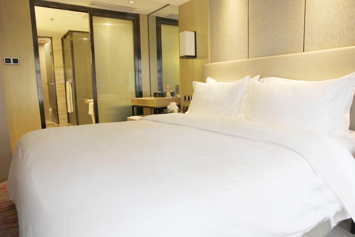 Family Twin Room (Two-Bedroom + Memory Foam Pillows + Tub)