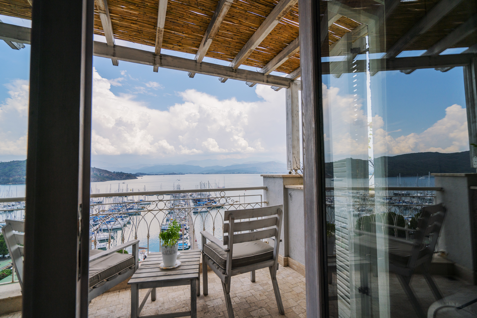 海景豪华套房（带按摩浴缸）