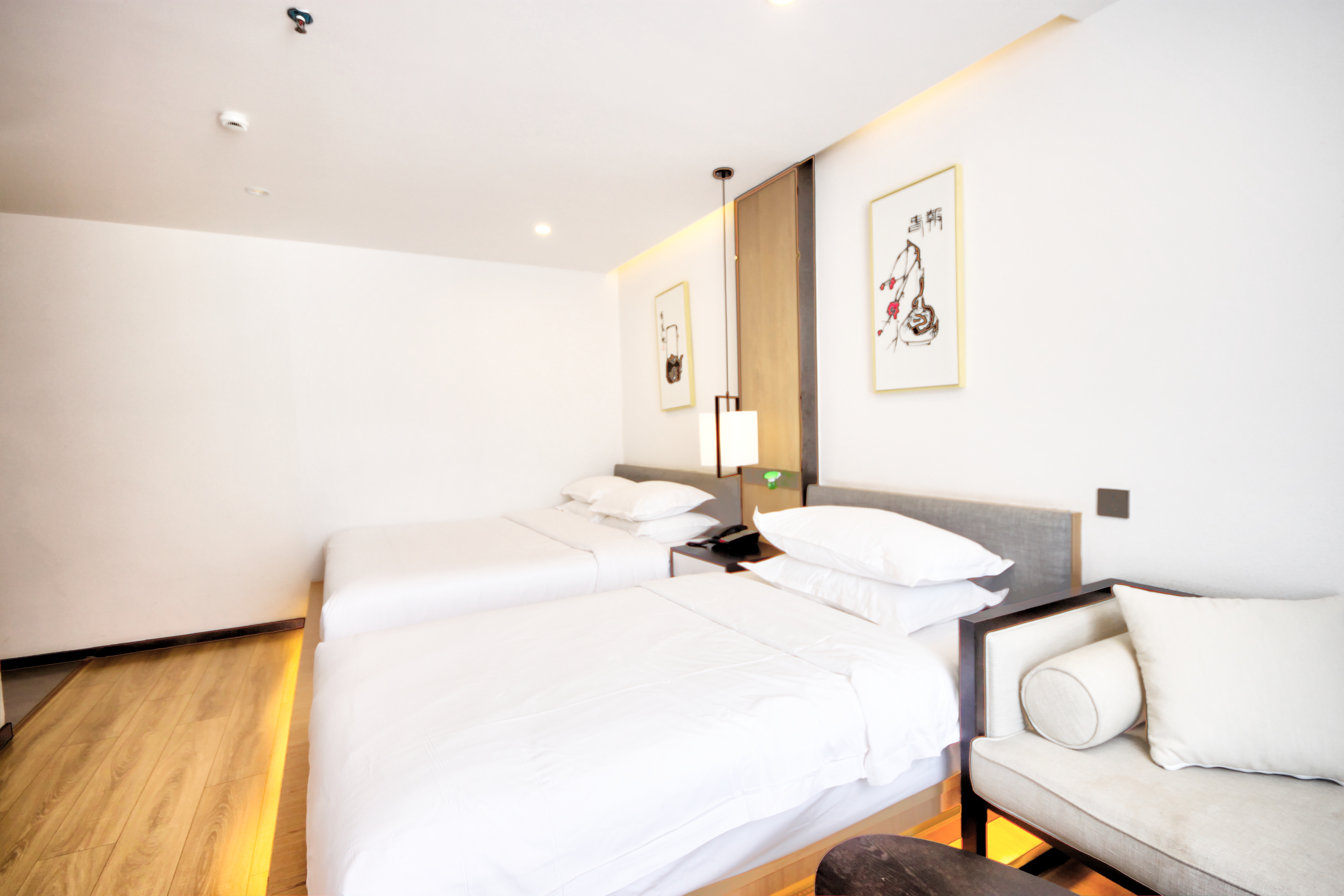 Countryside Impression Standard Room With Japanese-Style Tatami Large&Small Beds And Tub