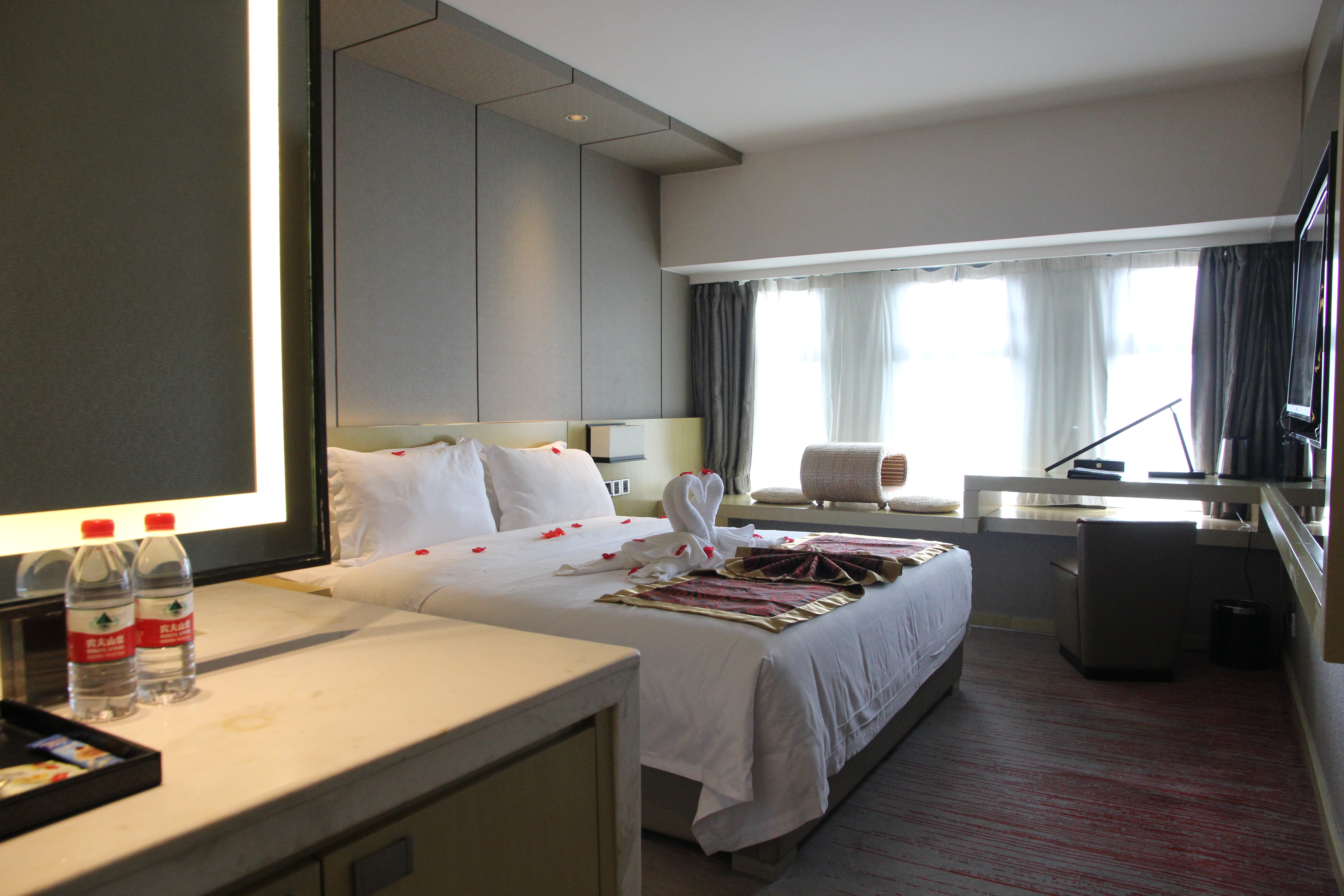 Superior Double Bed Room (Comfort Space + Peaceful Sleep)