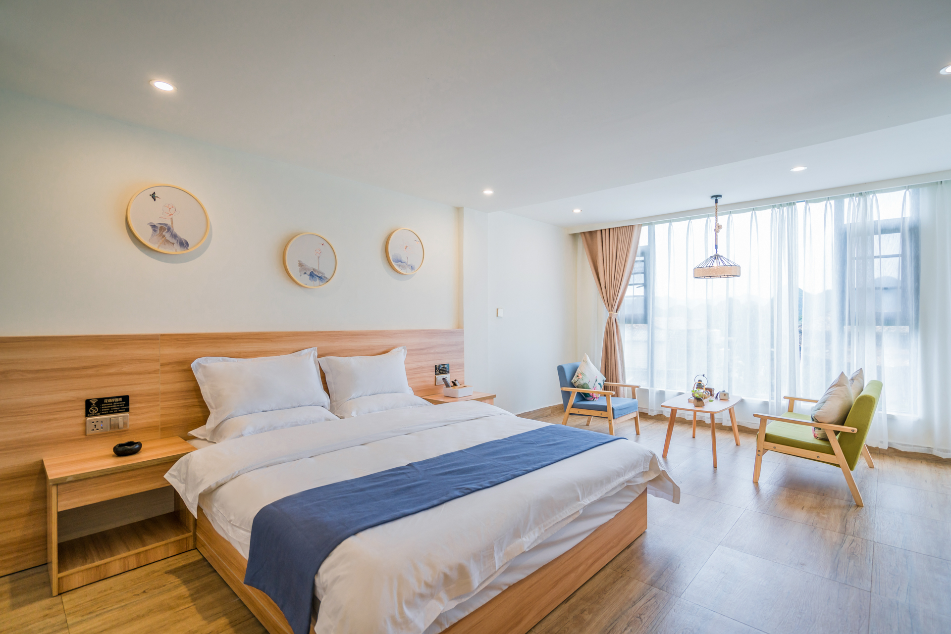 阳光田园跃层家庭房