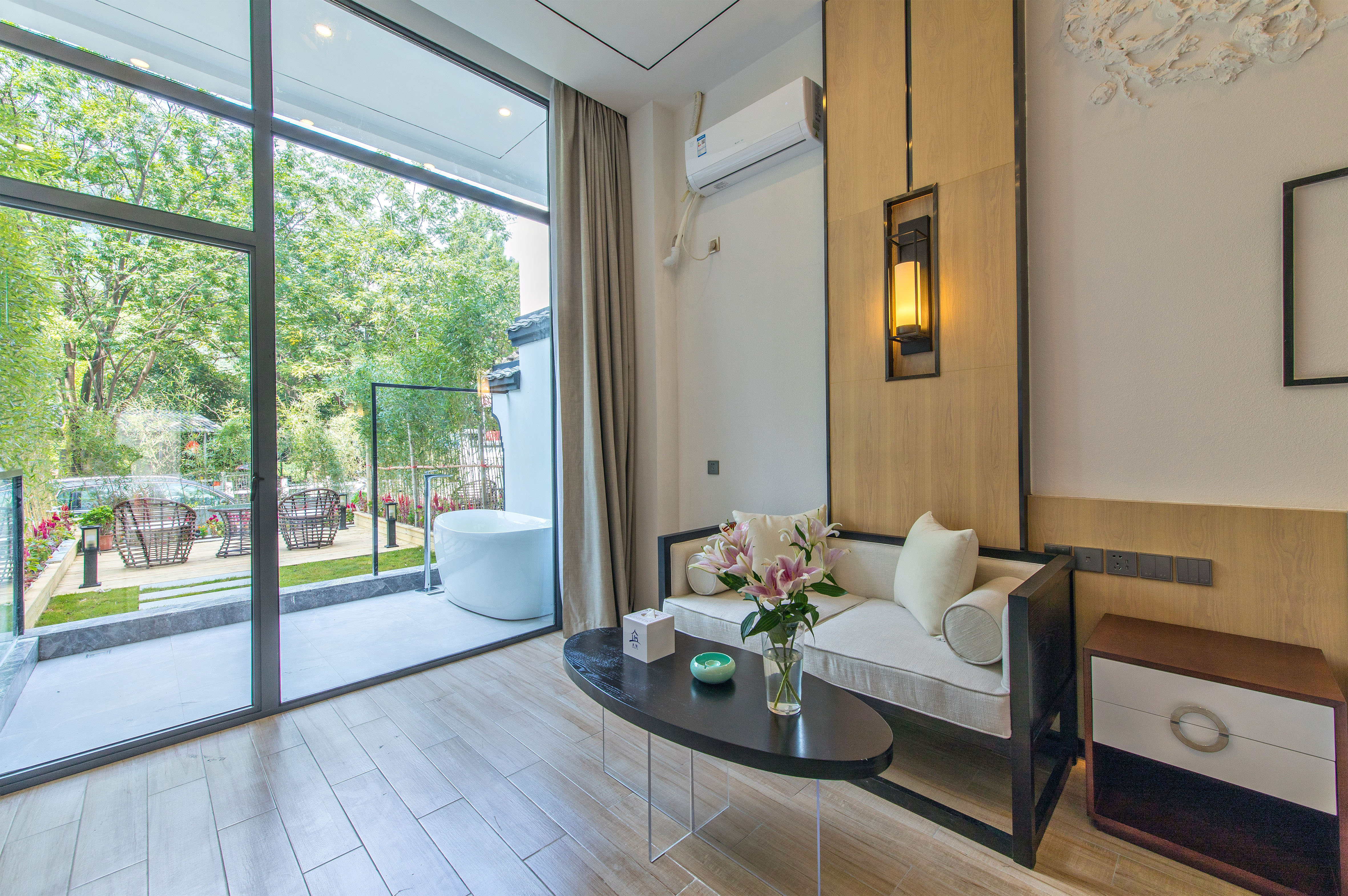 Courtyard Duplex Room With Private Garden, Two Bedrooms And Outdoor Tub