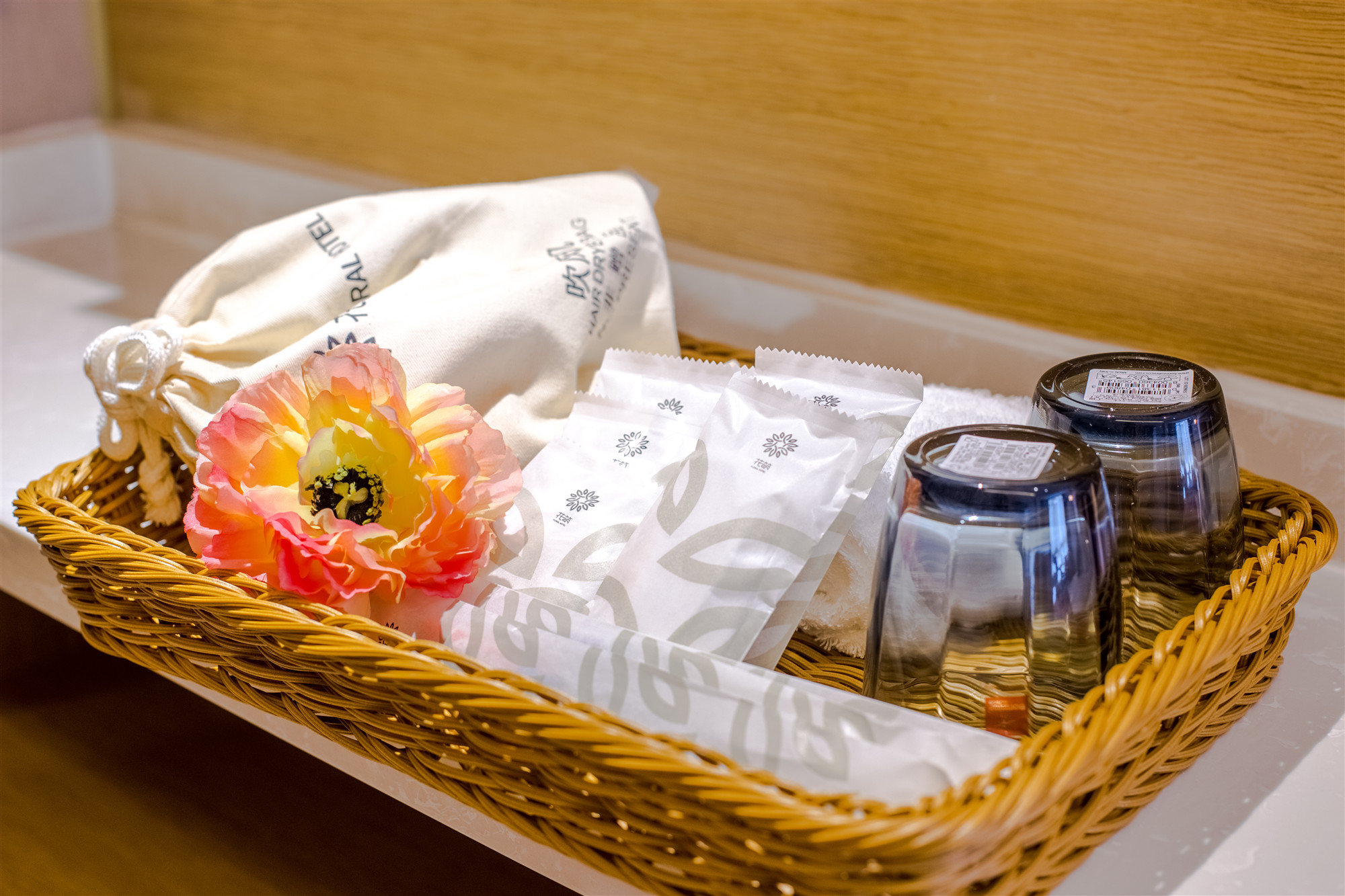 夕沐暖阳大床房