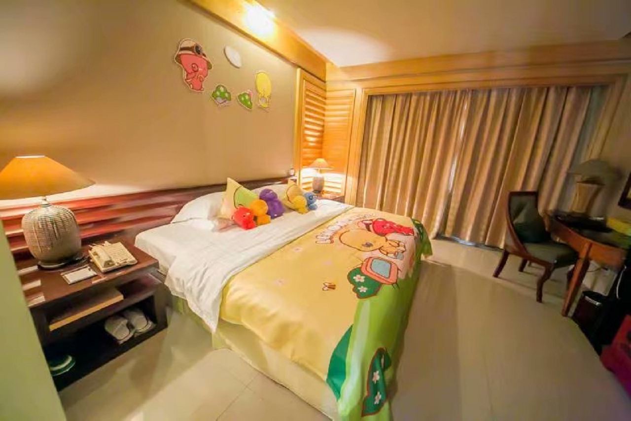 酷芽小鸡彩虹别墅套房A