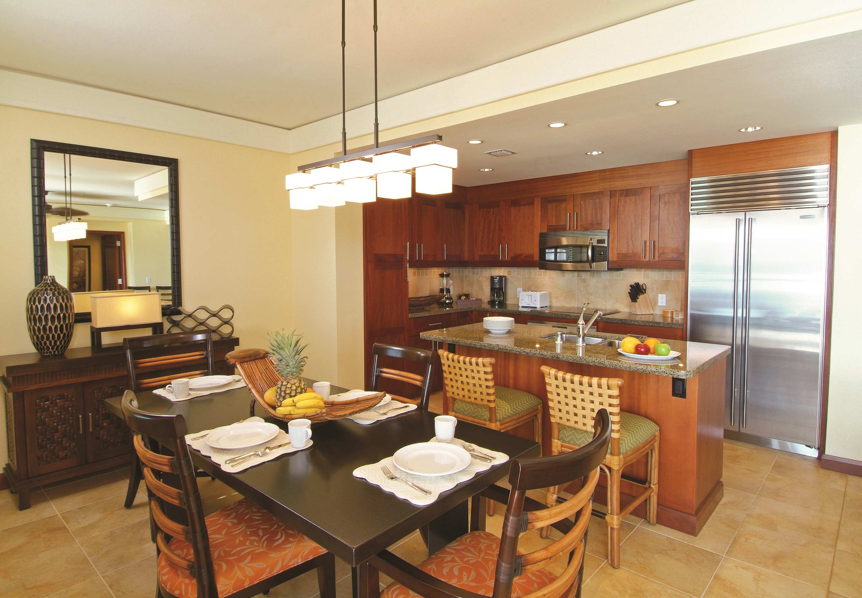 2 卧室别墅， 卧室1:1张特大床 ， 卧室2:1张特大床 ， 梳化床， 海洋景观， 阳台