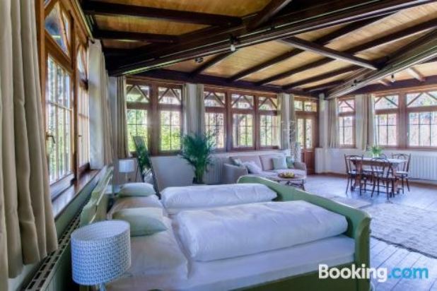 带园景一室公寓