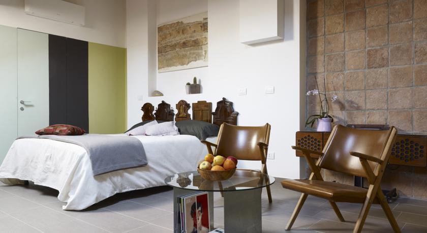 豪华双人床房（带加床）