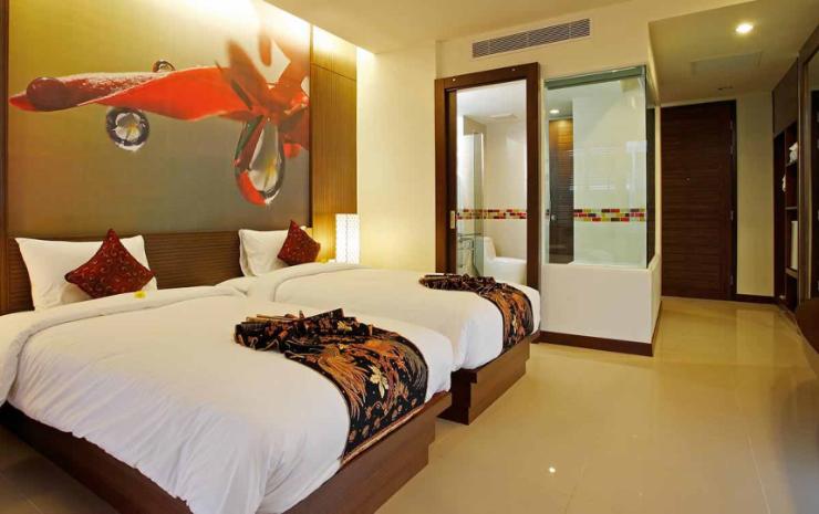 家庭套房 （直通泳池）