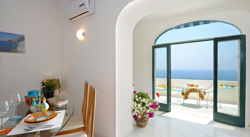 带海景的一卧室公寓