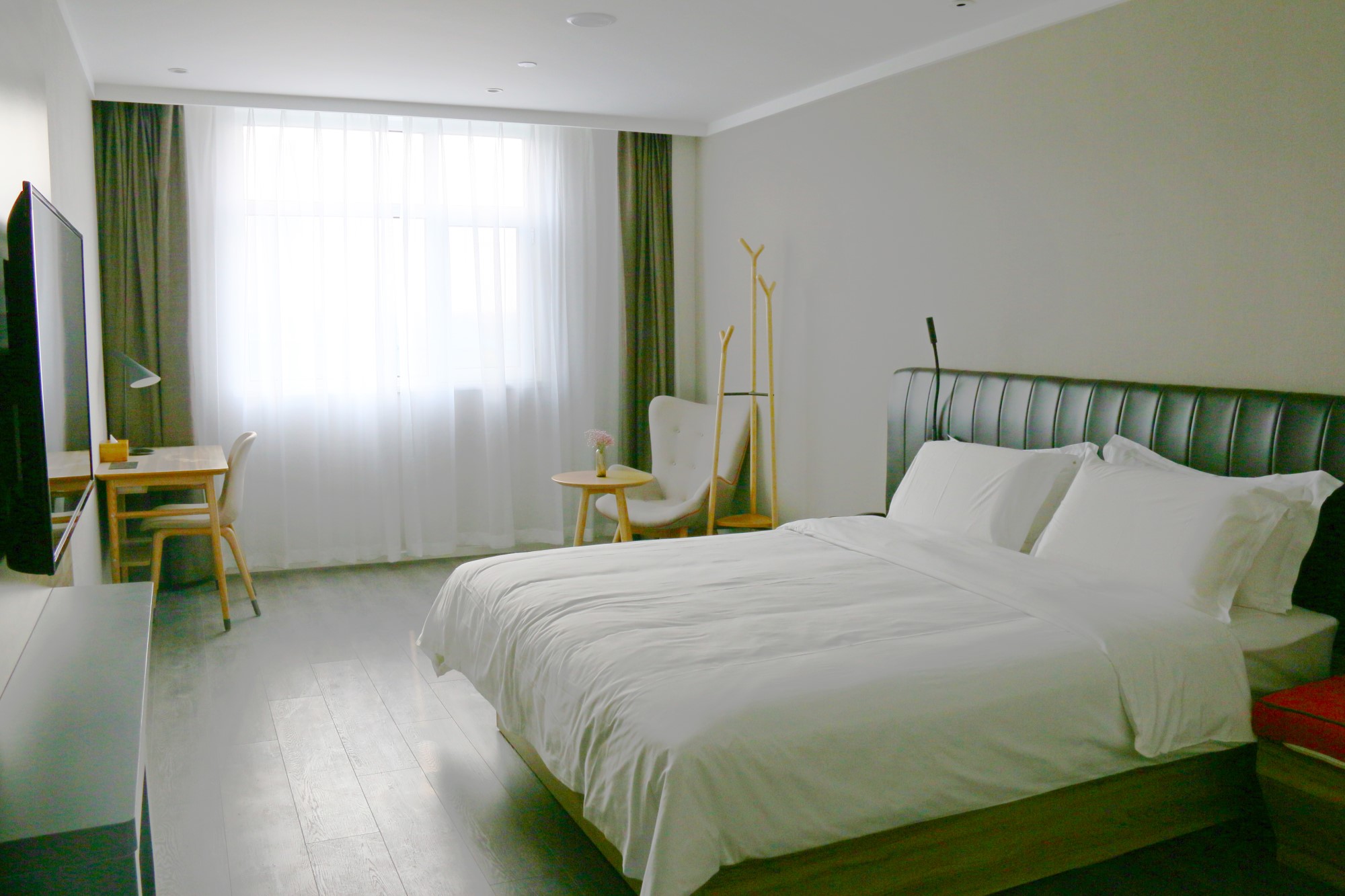 高级大床房（金可儿●云梦之床床垫）