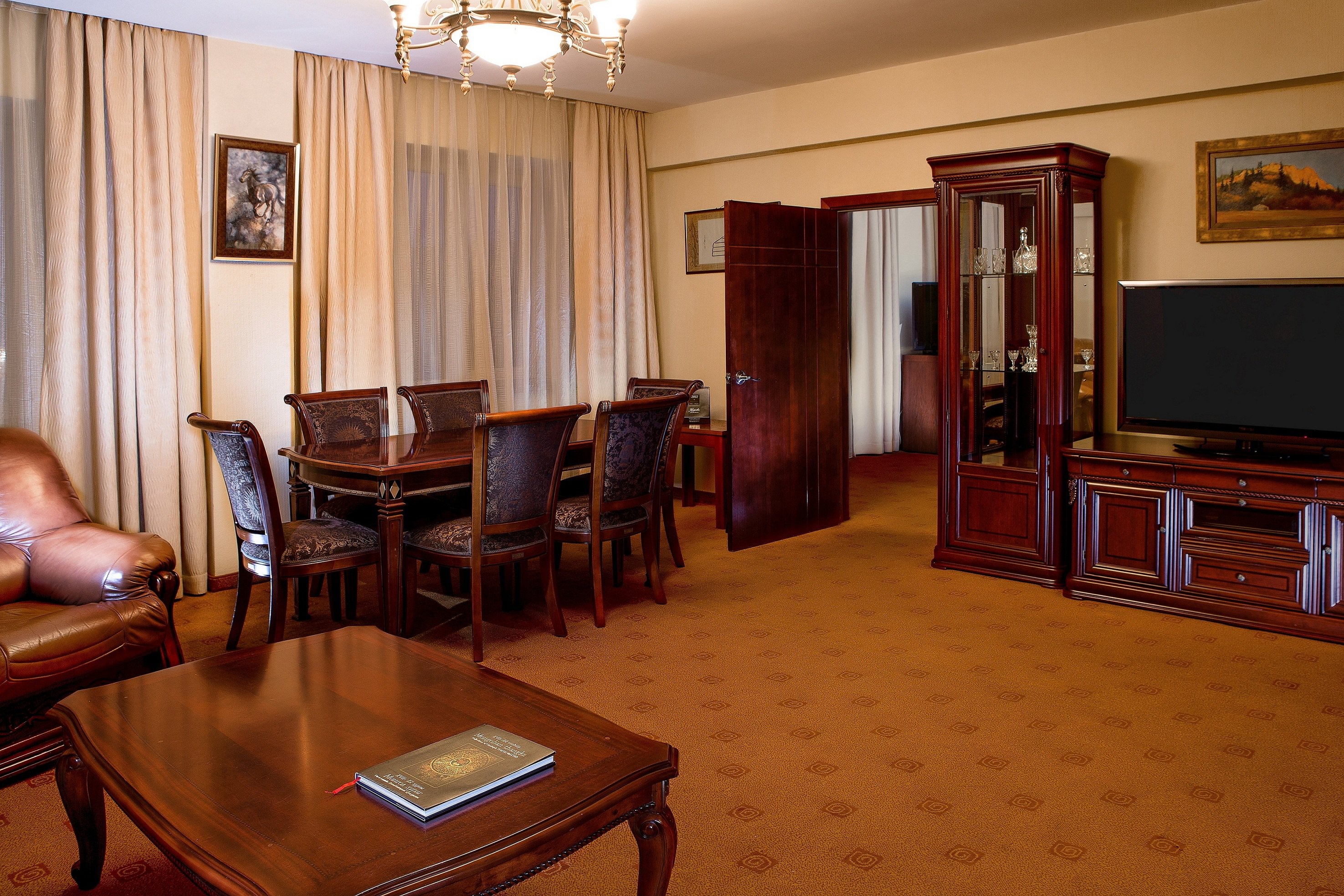 行政特大床套房