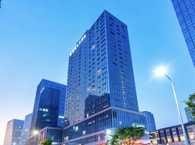 GreenTree Eastern Hotel (Chongqing Jiangbei International Airport Lushan Subway Station)