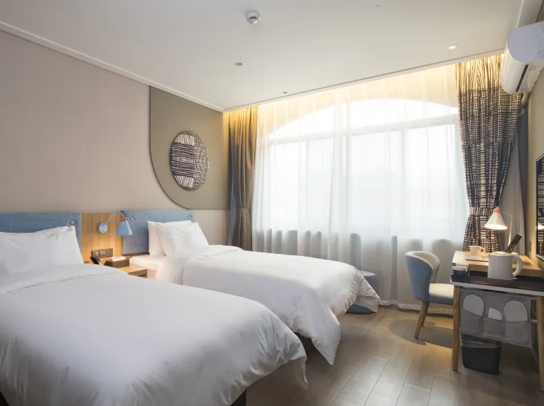 Homeinn · neo (Beijing Chaoyang North Road Shilibao Subway Station)