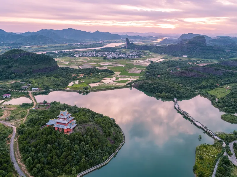 鷹潭