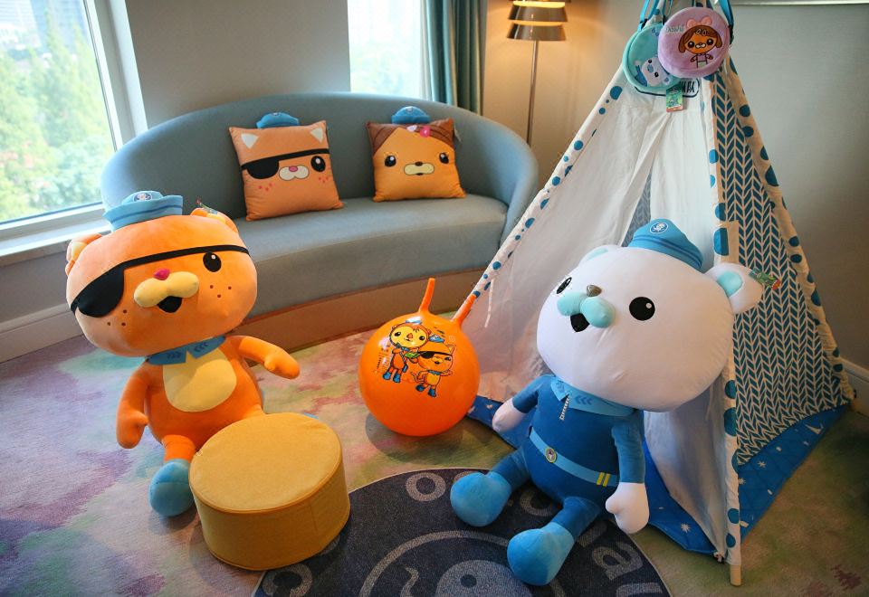 Radisson Collection Xing Guo Hotel ShanghaiParent-child Theme Room