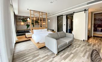 Junyi Baihe Boutique Hotel