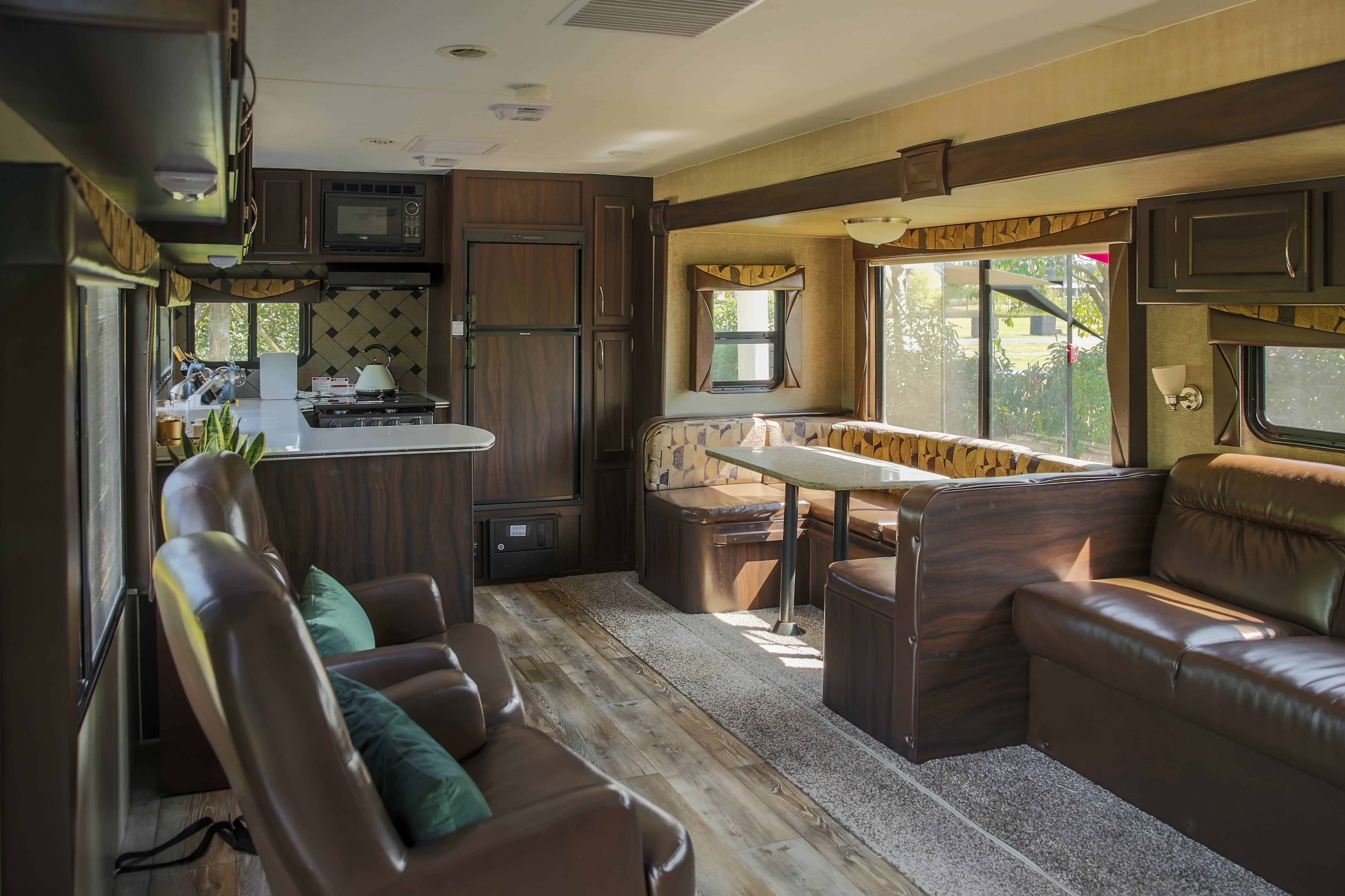 Delight American-Style Leisure Rv Courtyard