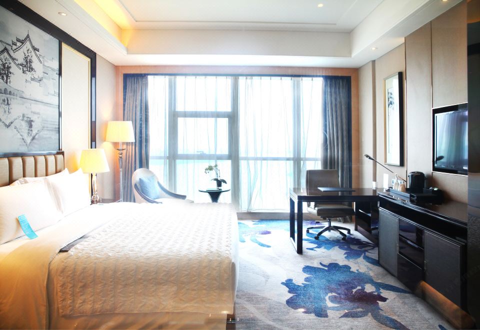 Le Meridien YixingDeluxe King Room