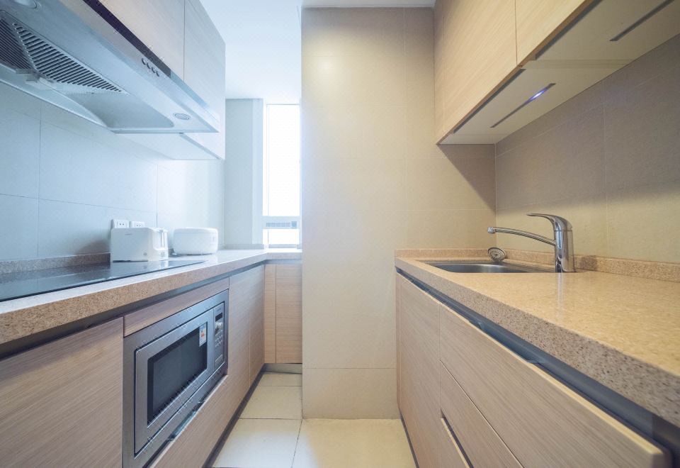 太古觀景兩室一廳雙衞套房（落地窗+烘乾洗衣機+投影