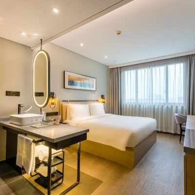 幾木大床房（亞朵深睡 PRO枕 十小冰箱 十空氣凈化器） 上海浦東張江園區張江路亞朵X飯店優惠