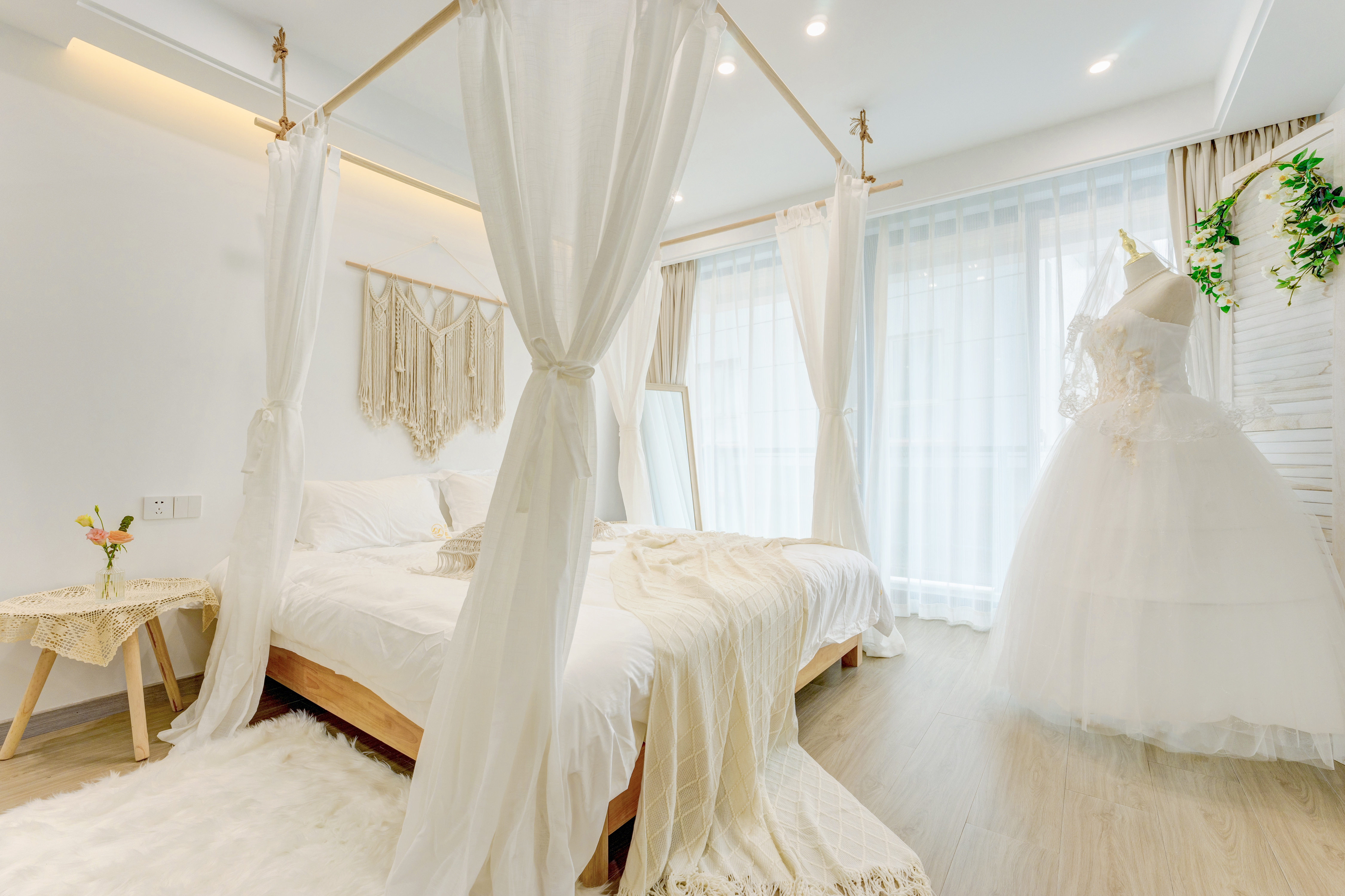 慕白-浪漫婚纱大床房