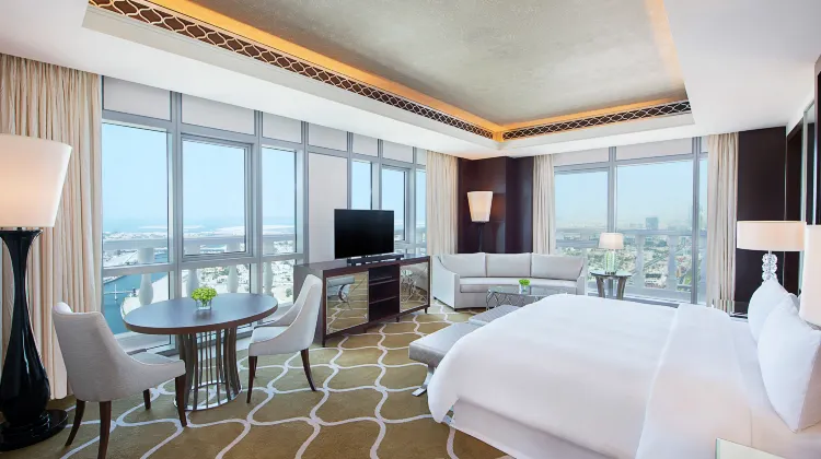 Hilton Dubai Al Habtoor City Room