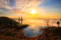 Rezen Retreat tianqiao xianju  Xianju (Jishou Aizhai Bridge Branch)