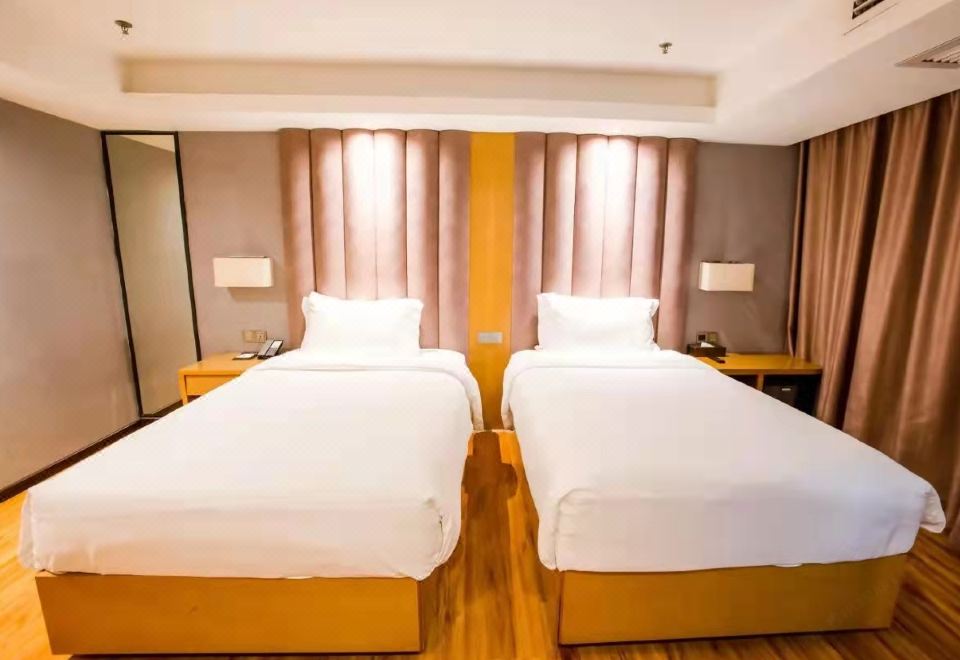 悅品雙床房（輕柔燈光+裸睡床品+手機投屏）